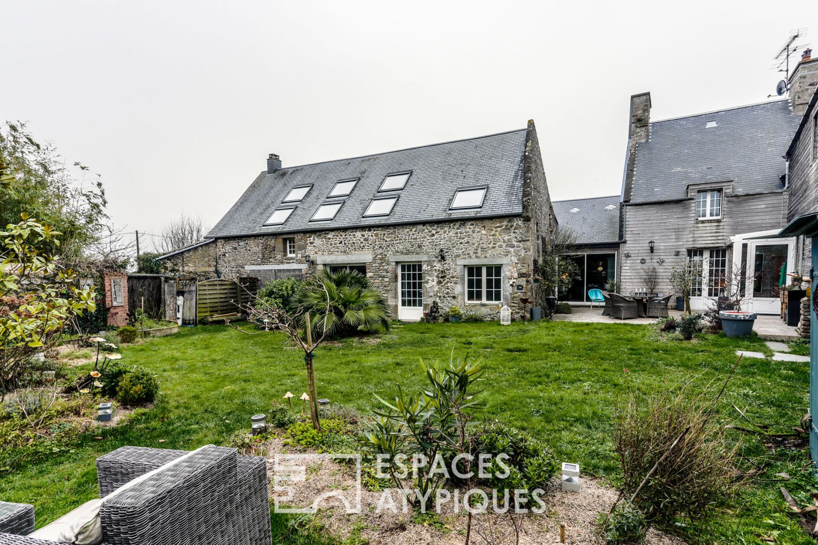 Charming house in a hamlet 3 km from the sea