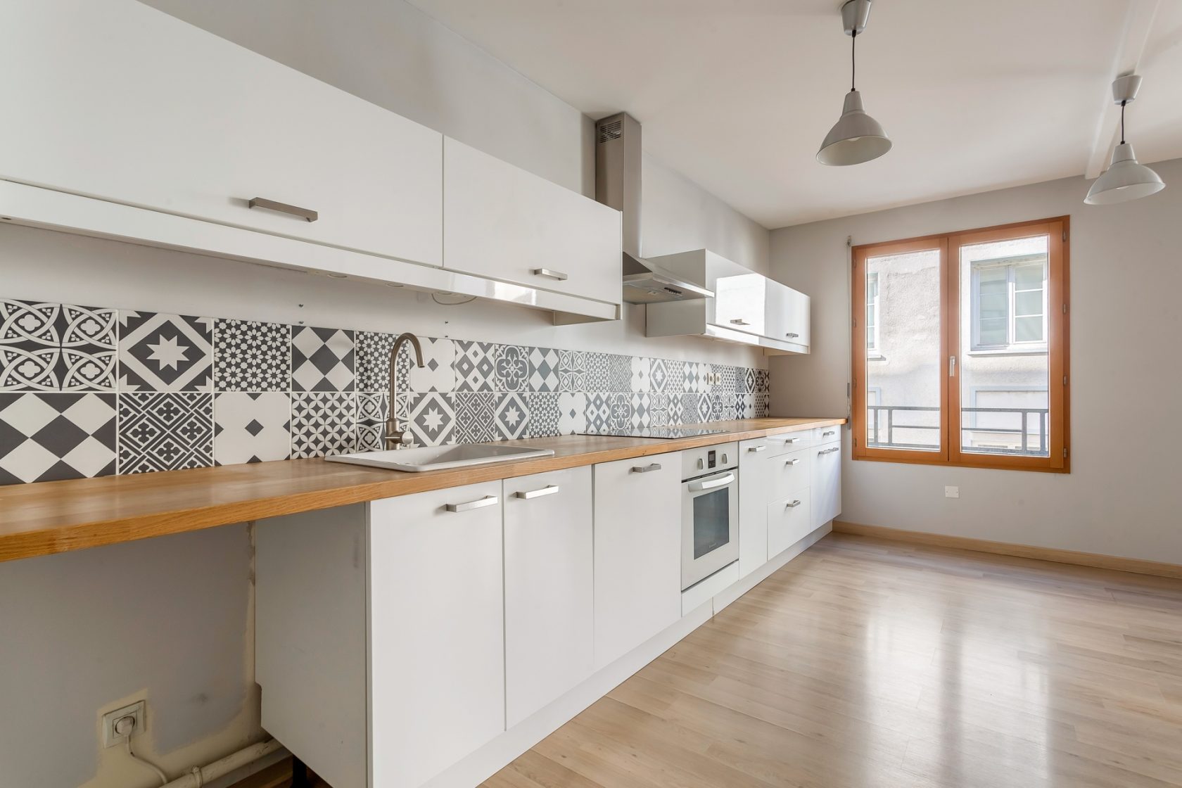 Appartement rénové proche Jean-Macé