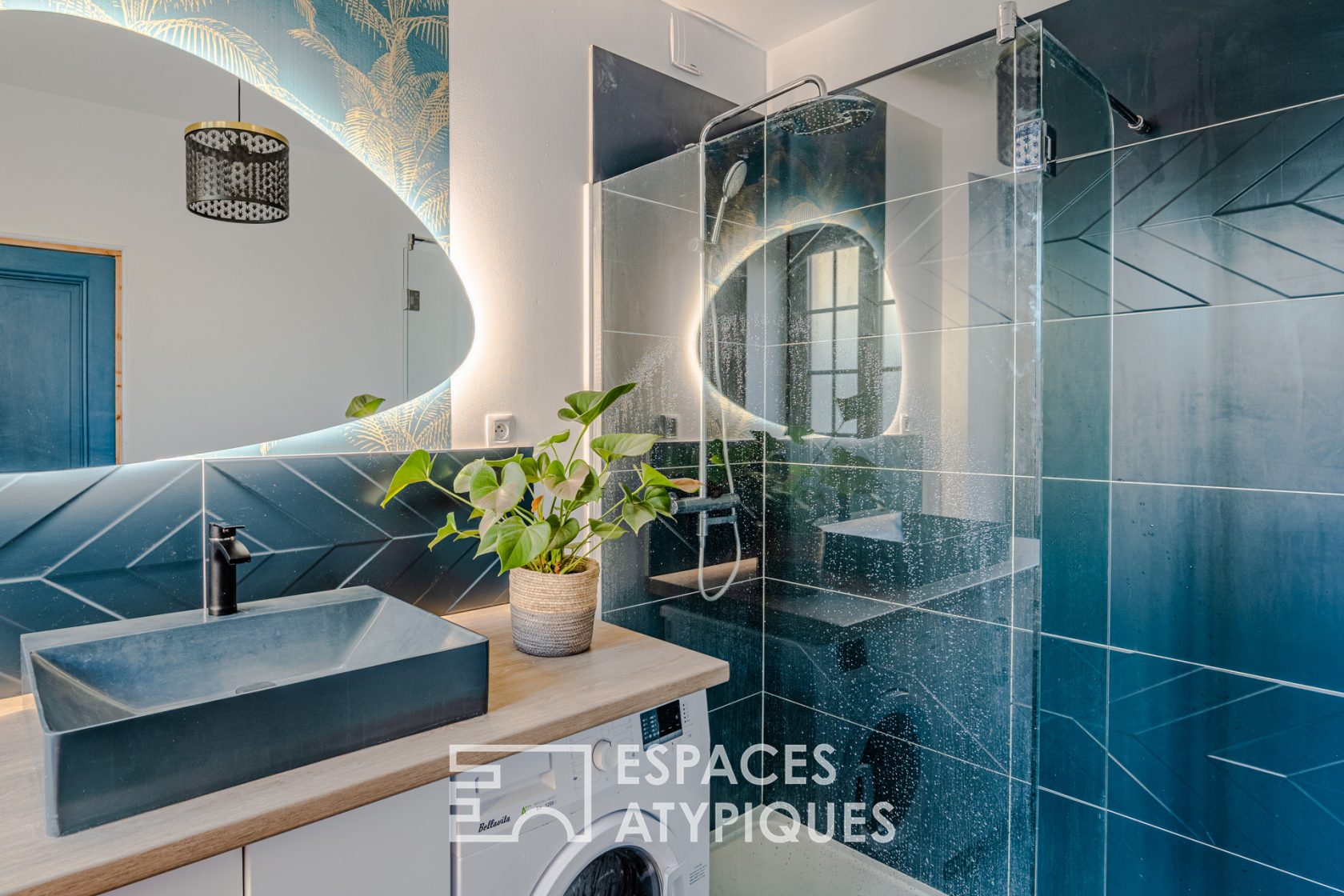Old renovated farmhouse with garden & terrace near the Orne