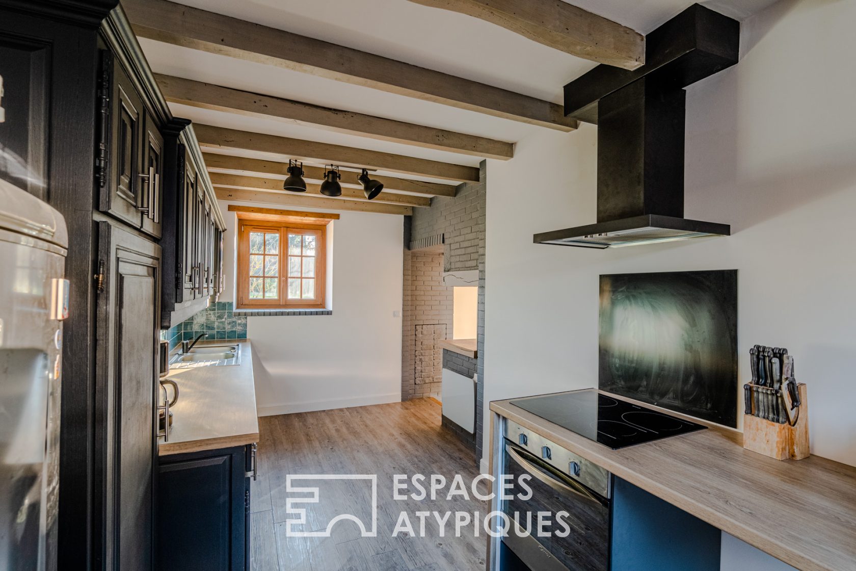 Old renovated farmhouse with garden & terrace near the Orne