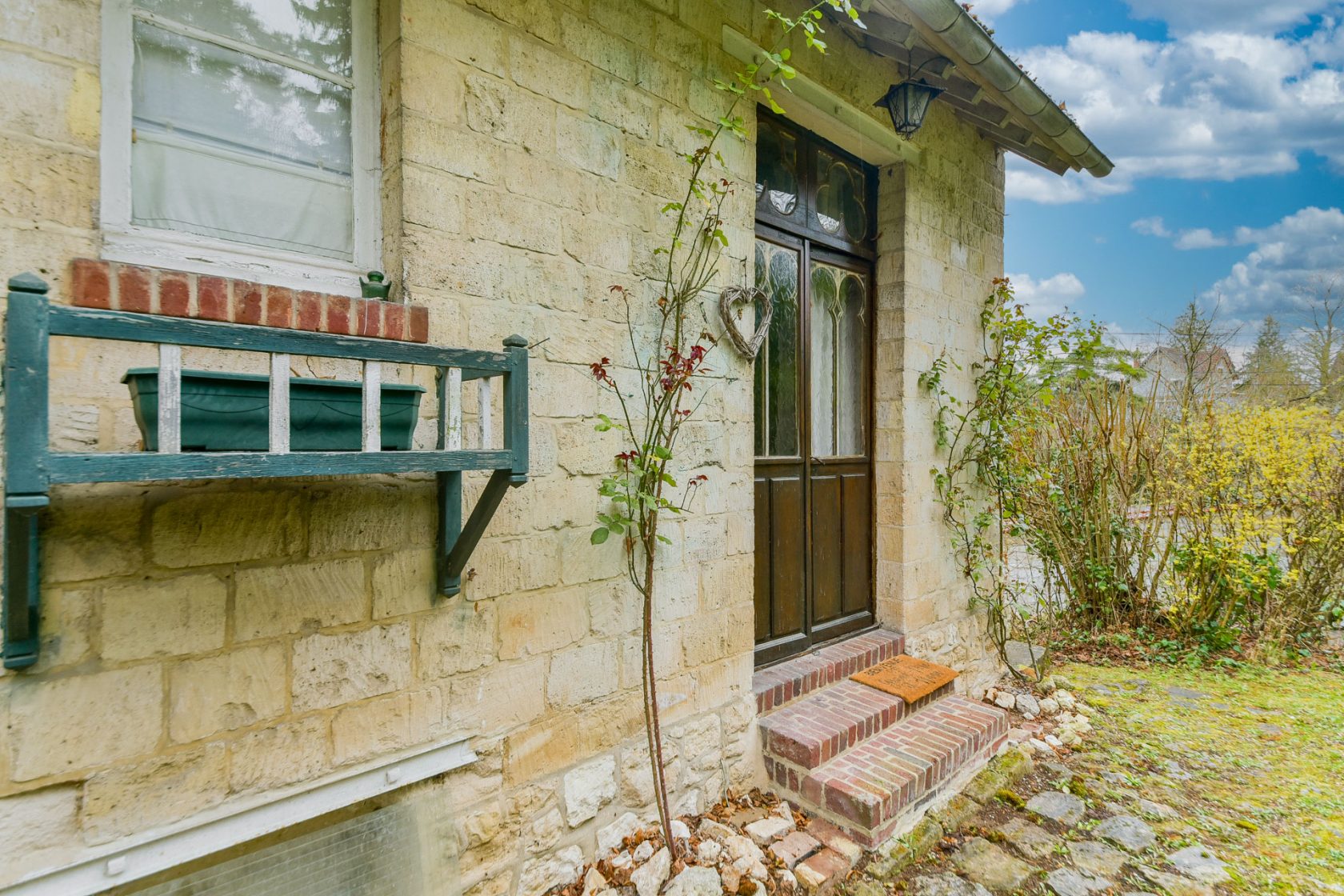 Former stables converted into housing.