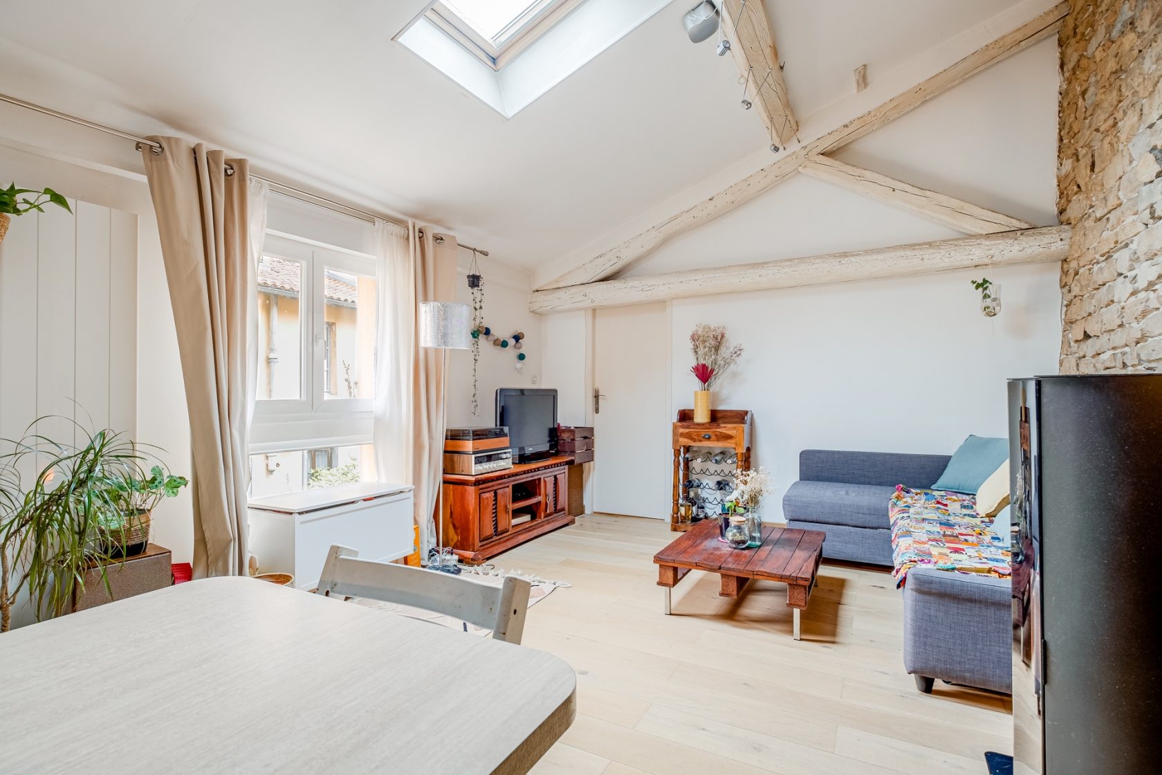 Former renovated top floor
