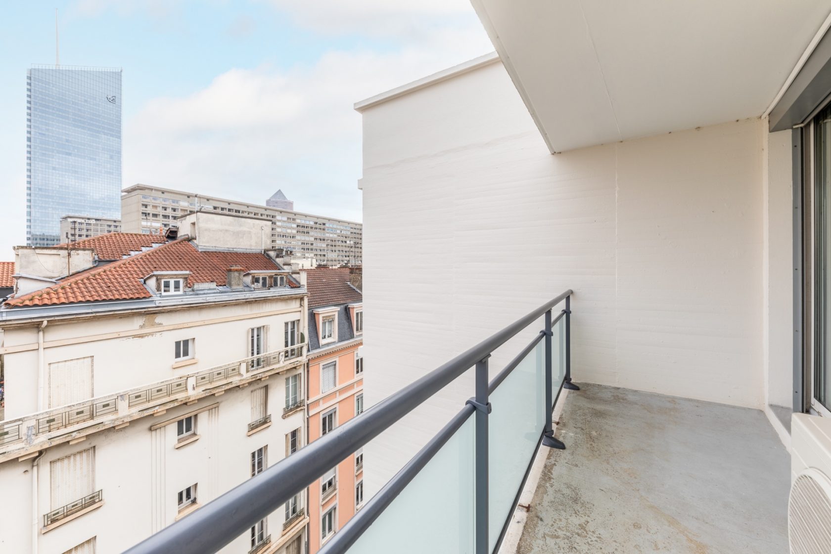 Top floor with terrace and view
