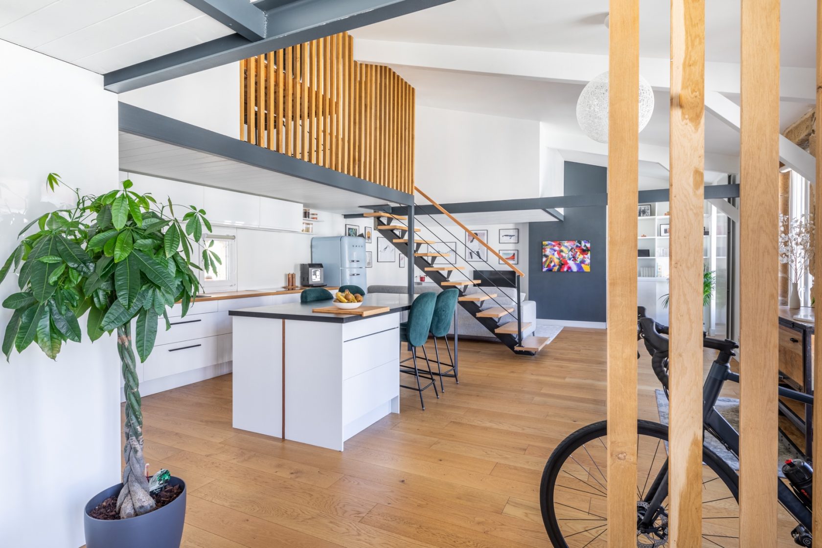 Former renovated top floor Ainay district