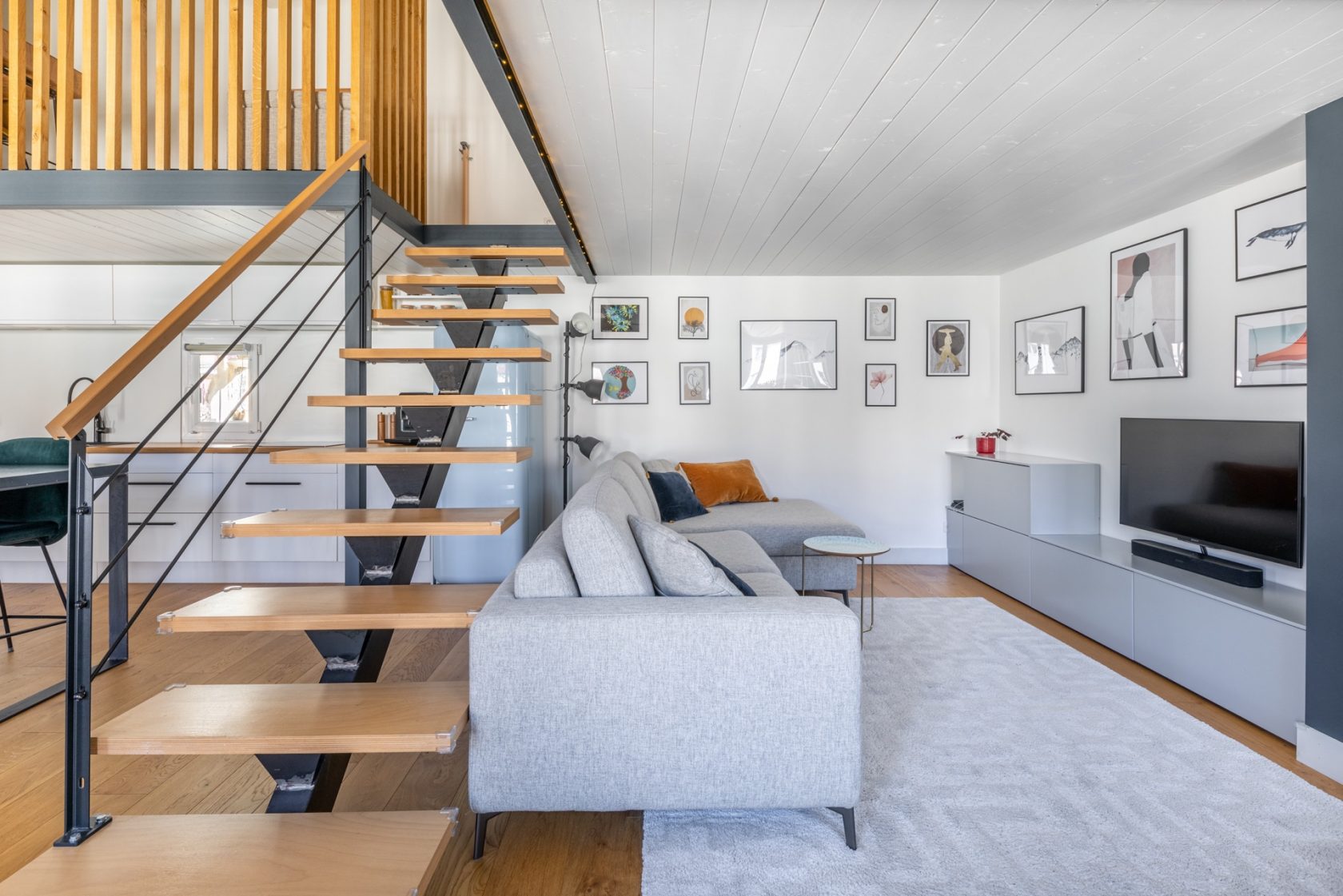 Former renovated top floor Ainay district