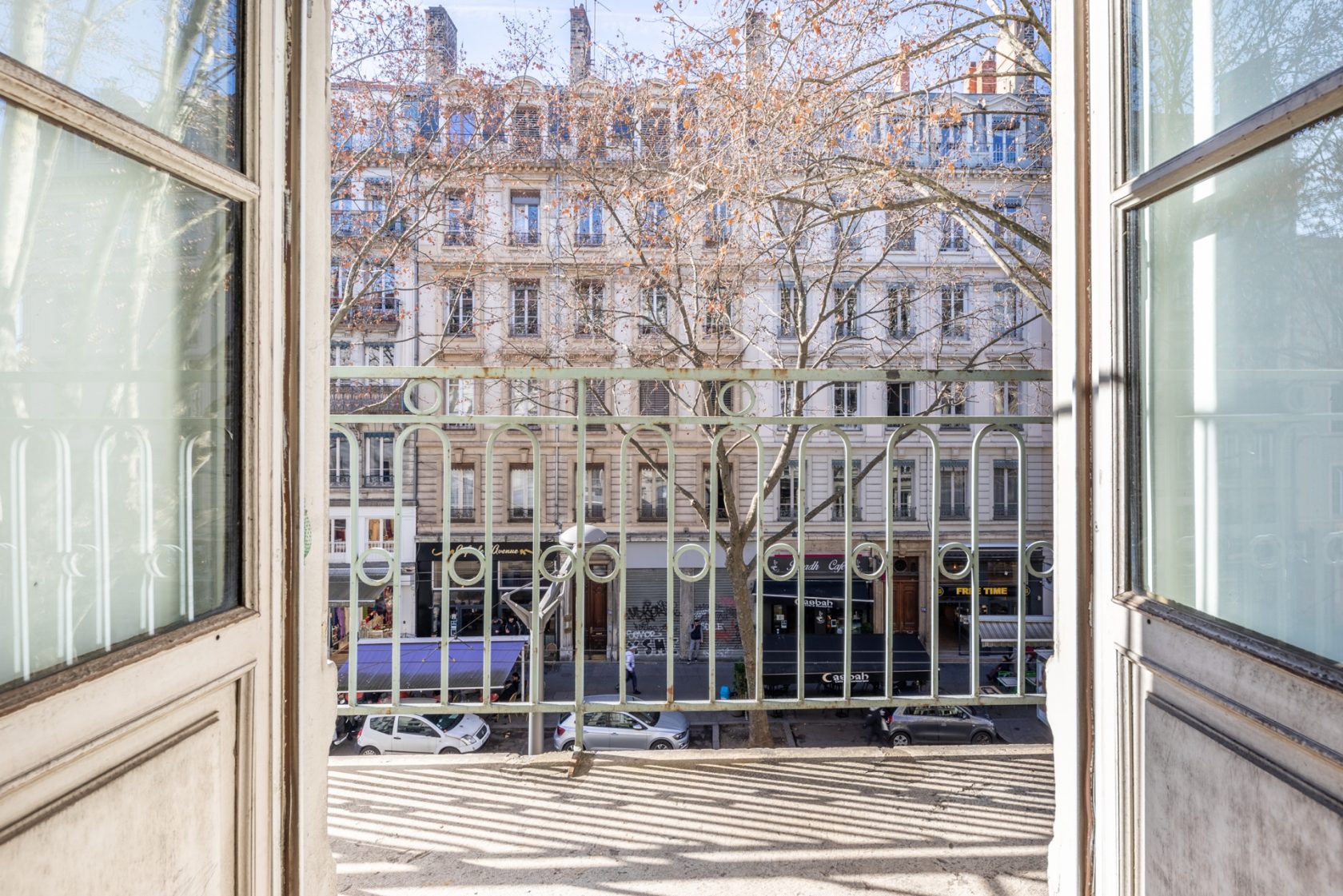 Appartement bourgeois avec balcon