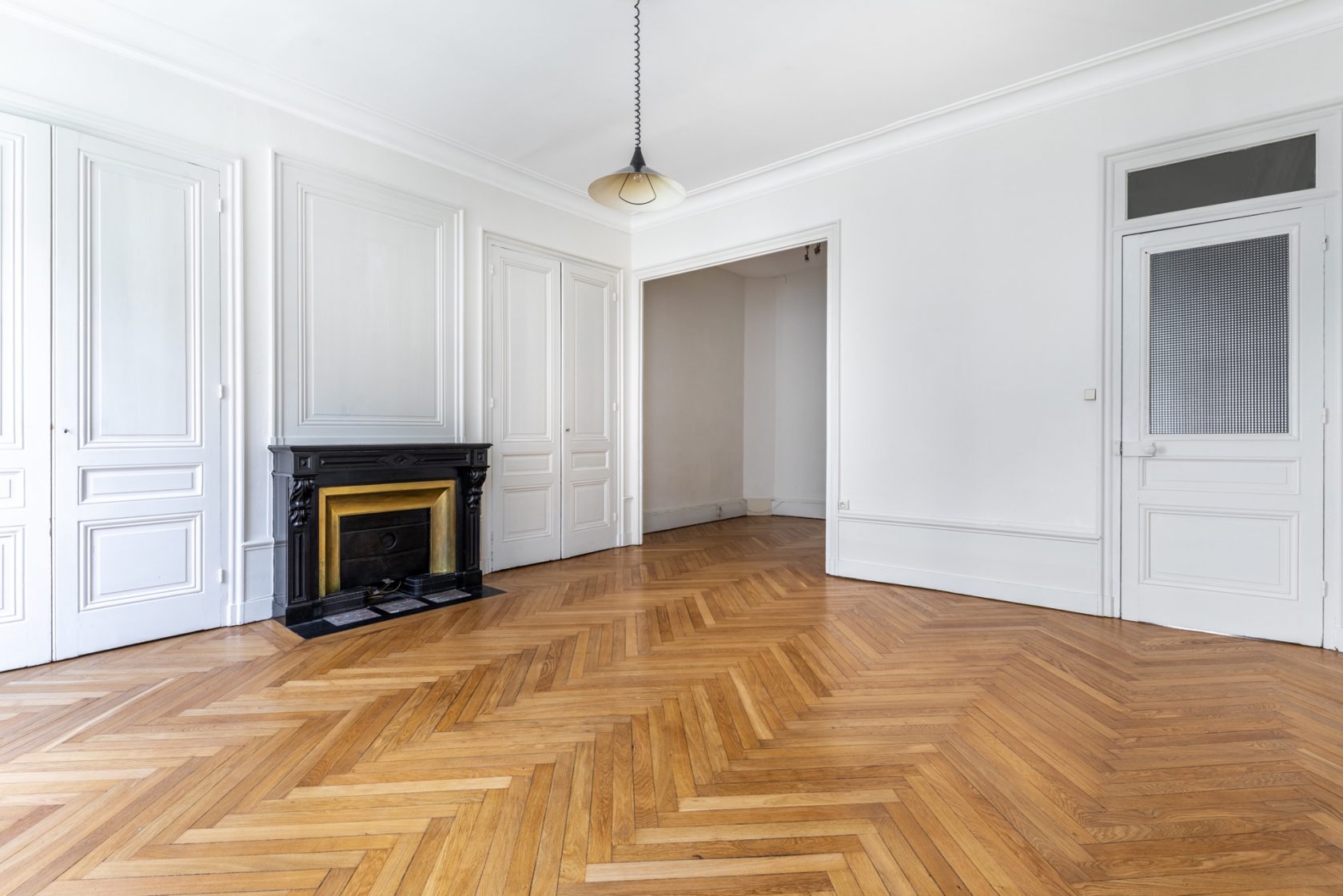 Appartement bourgeois avec balcon