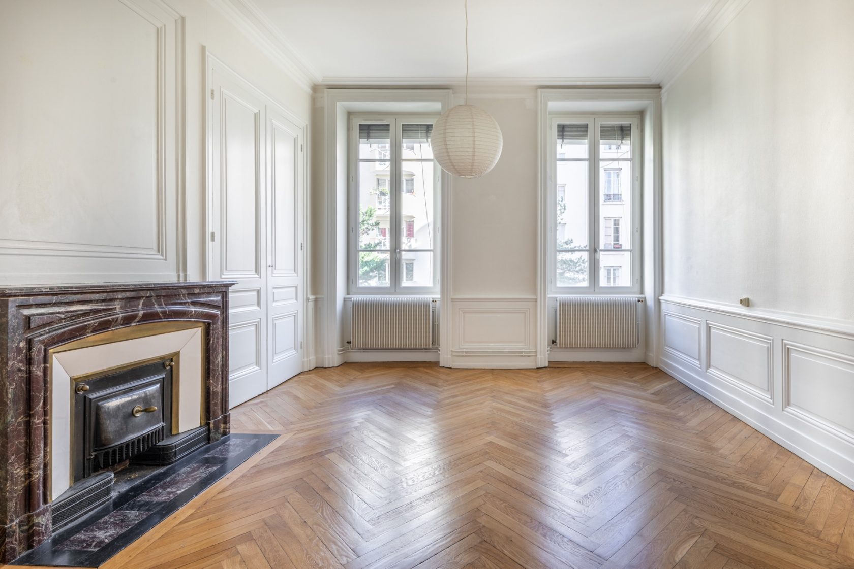 Appartement bourgeois avec balcon