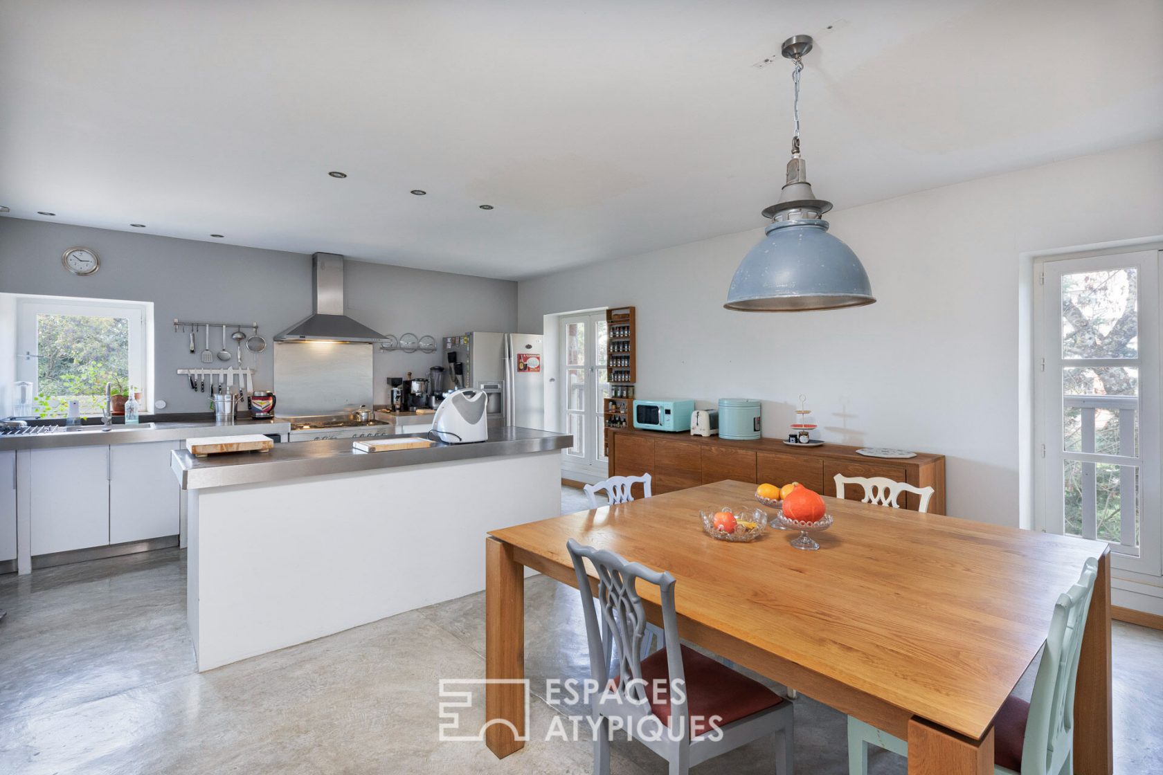 Duplex rénové au coeur d’un château