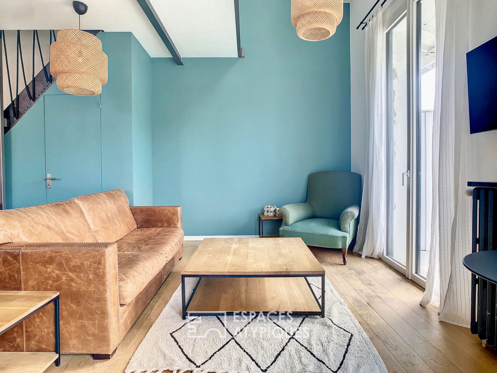 Art Deco spirit duplex in the city center of Arcachon