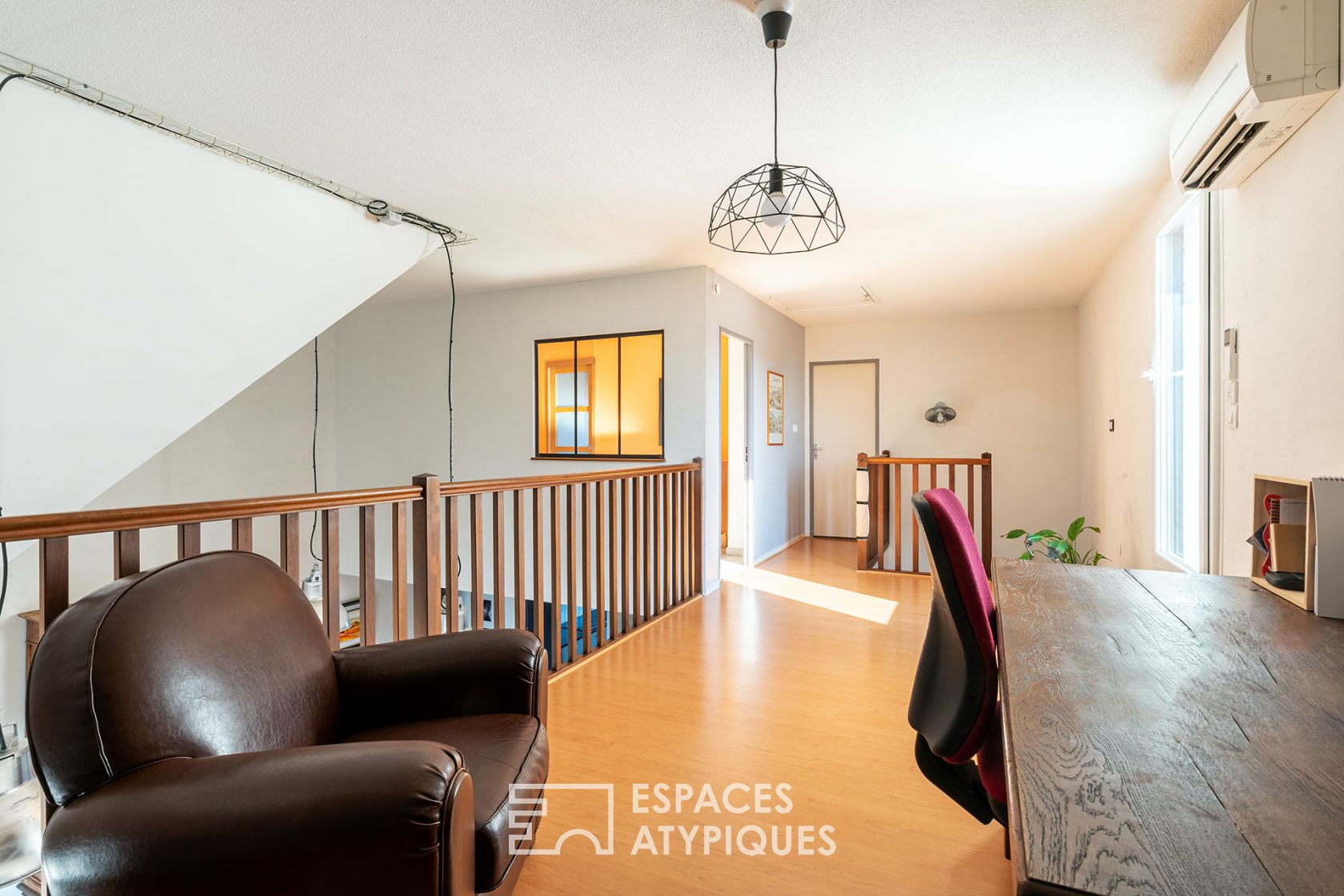 Duplex apartment on the top floor with roof terrace