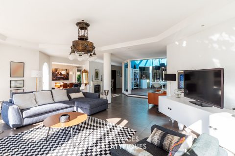 Exceptional villa and its patio