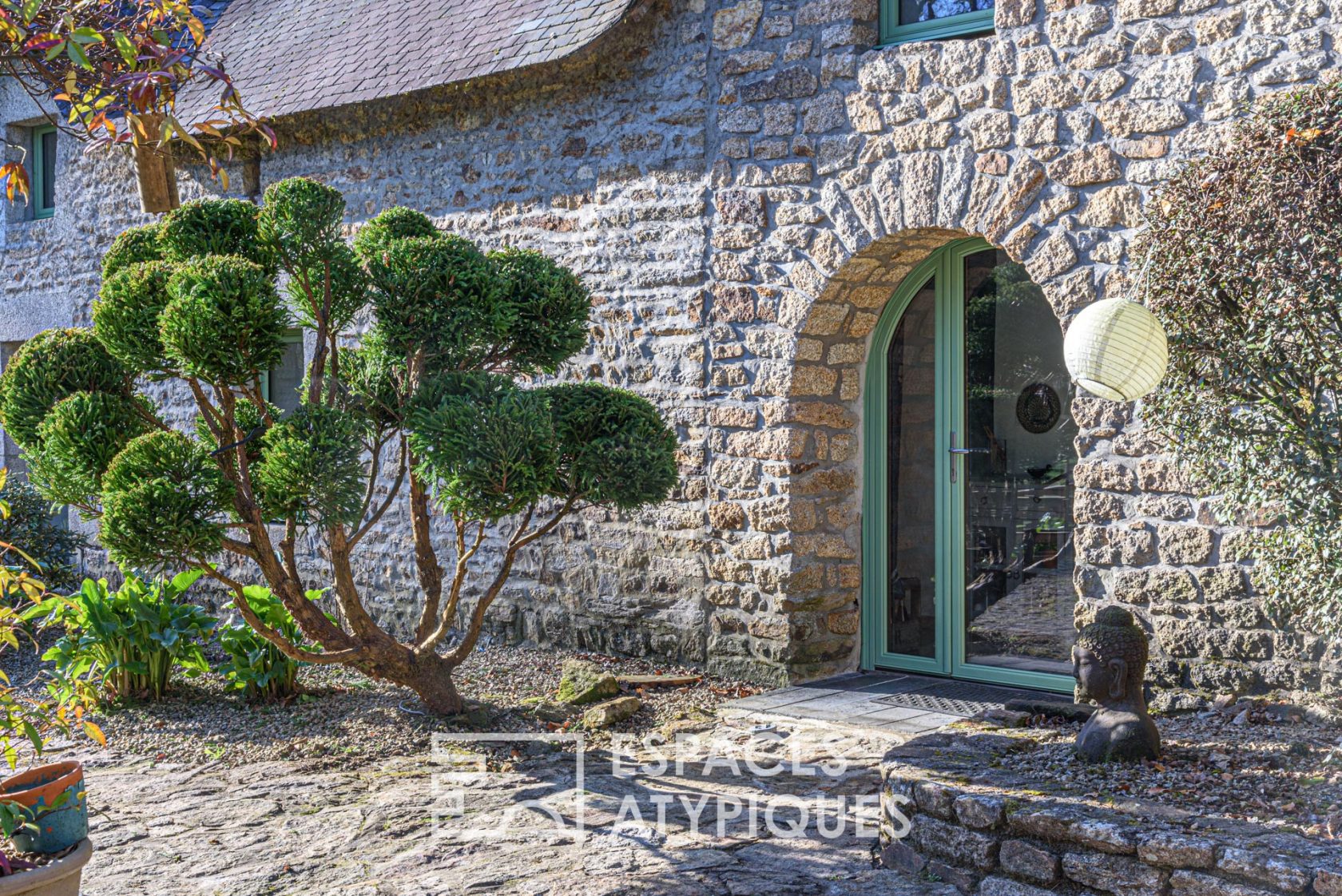 Charming property with gîtes in an exceptional setting