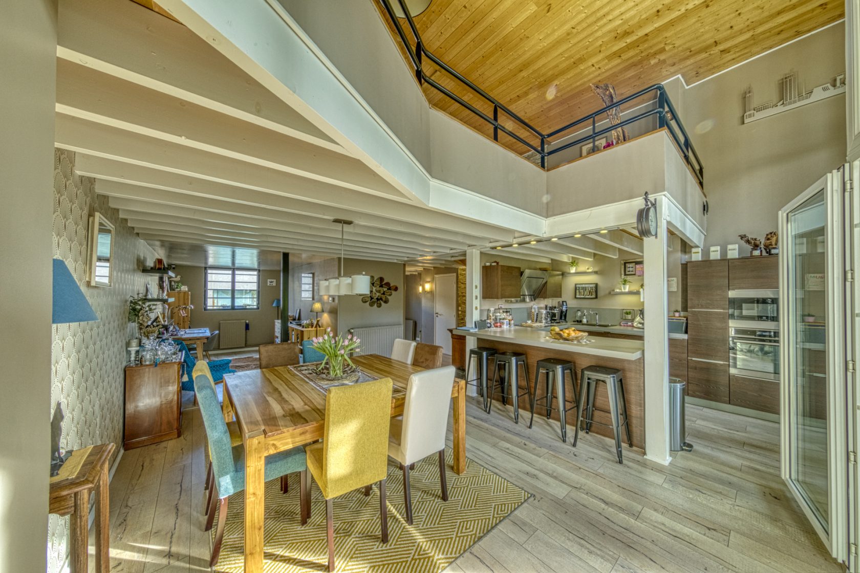 Charming loft with winter garden and private terrace