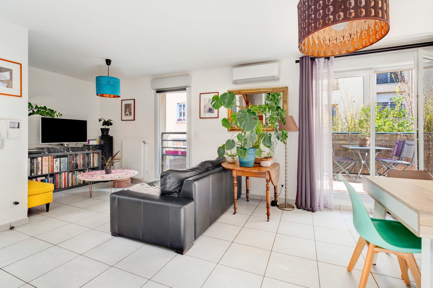Top floor duplex with terrace