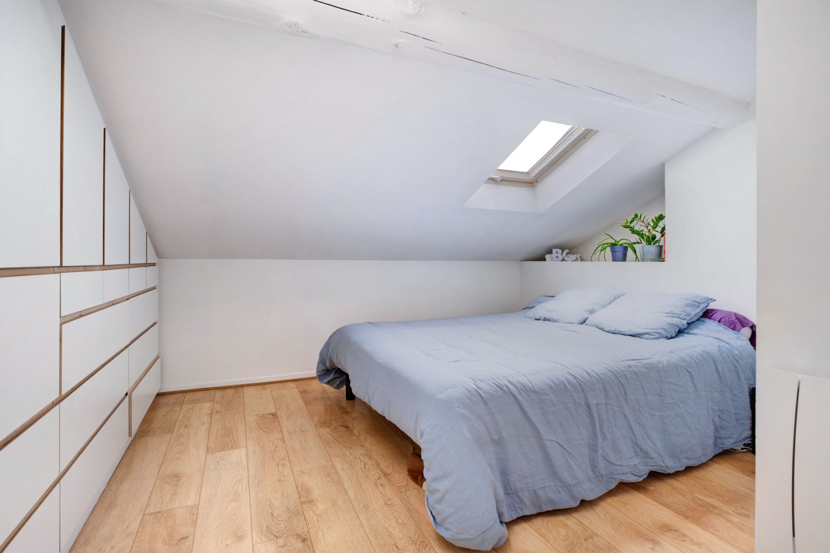 Old renovated by architect on the top floor