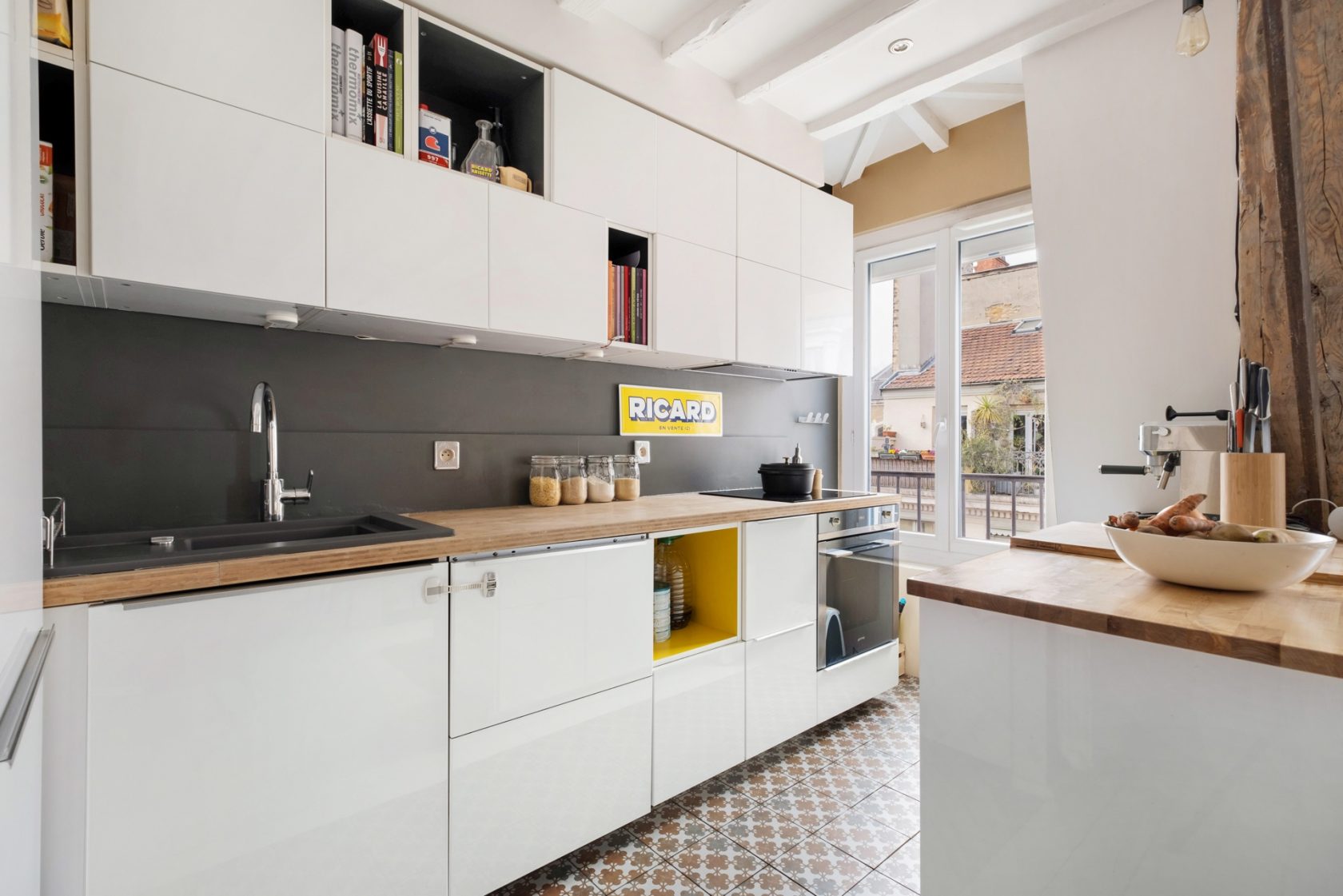 Renovated apartment on the top floor