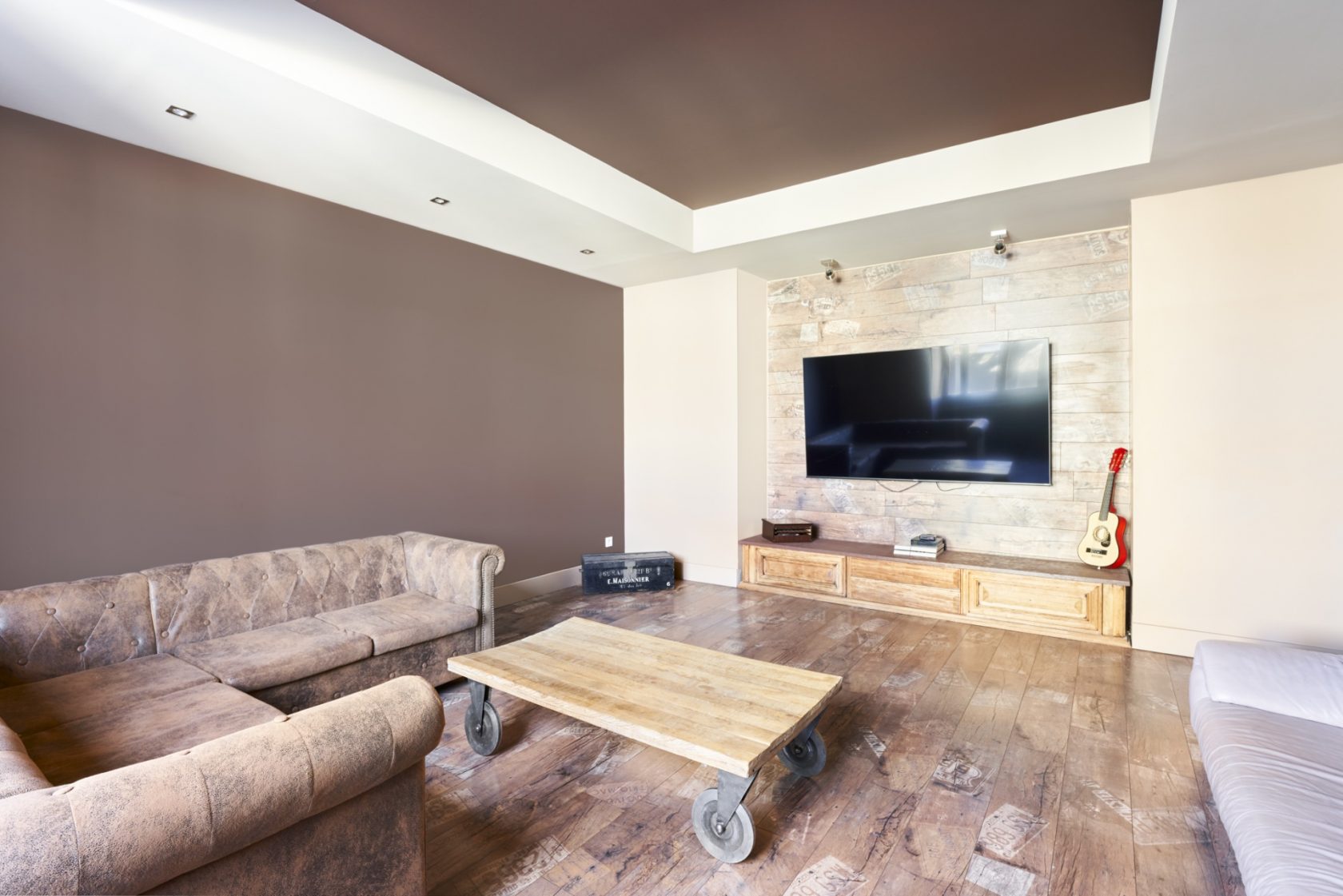 Fully restored townhouse