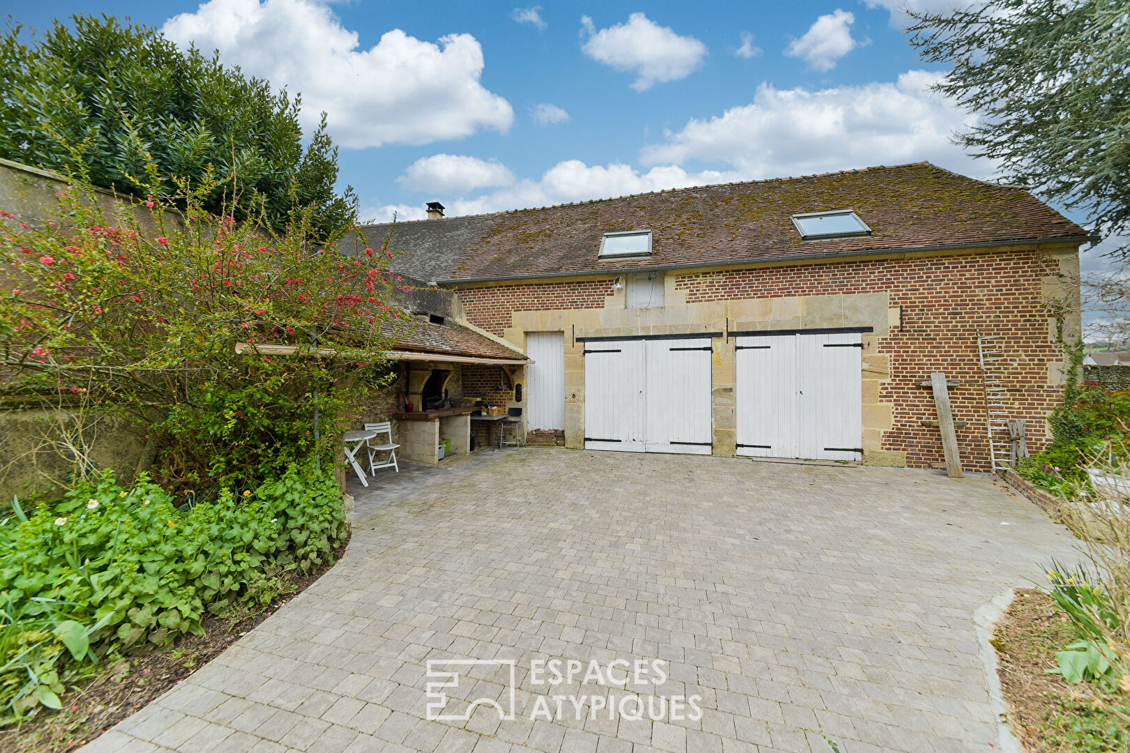 La Charmante – Mansion in red brick 185 sqm