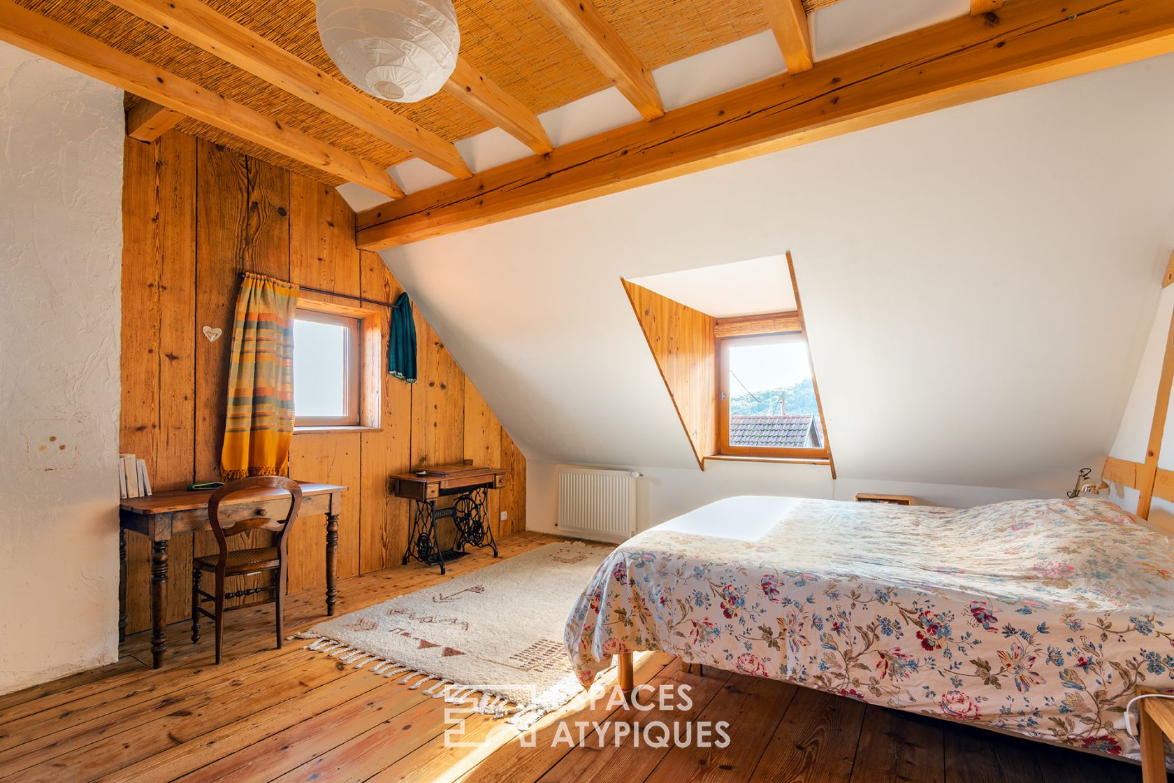 Renovated Alsatian house and its vast garden with orchard