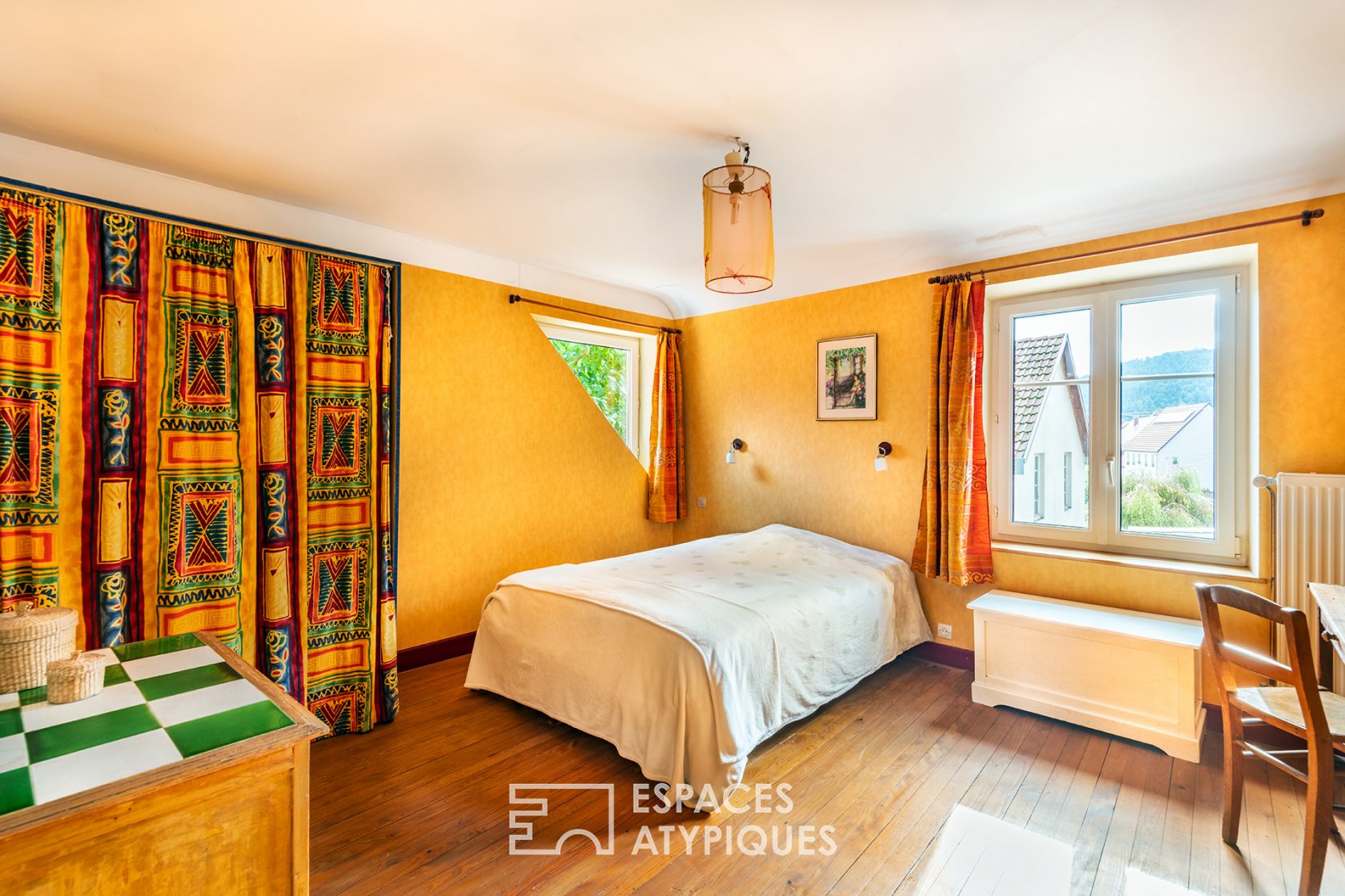 Renovated Alsatian house and its vast garden with orchard