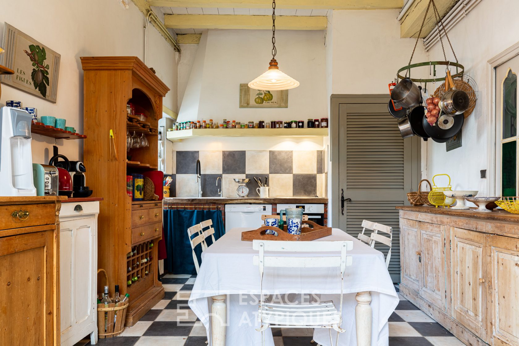 Building with authentic charm