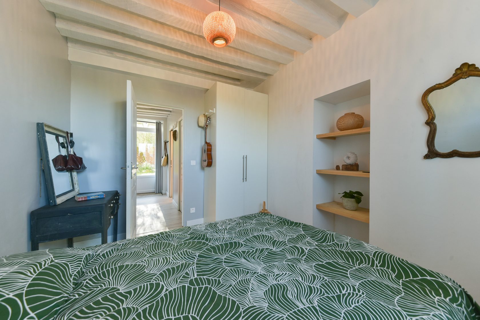 Le Joyau vert  – Appartement avec jardin privé dans un ancien relais de voyageurs.