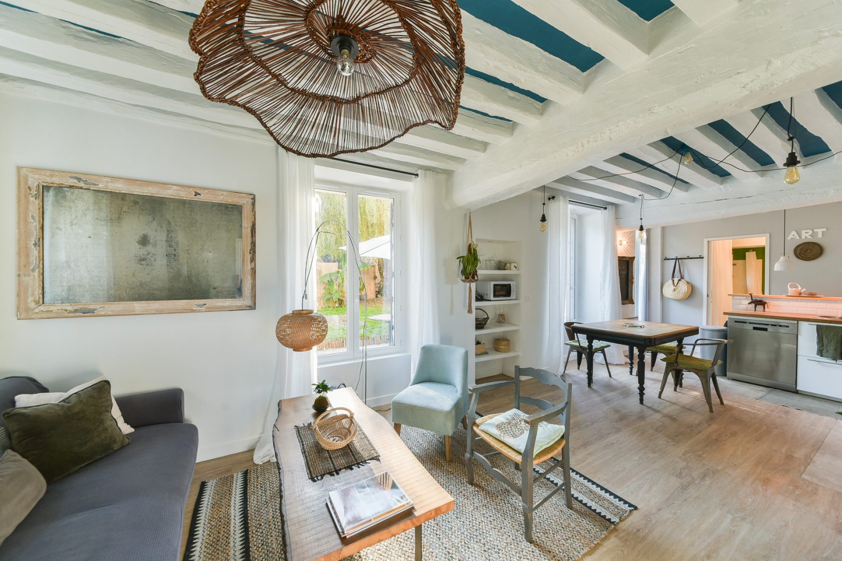 Le Joyau vert  – Appartement avec jardin privé dans un ancien relais de voyageurs.