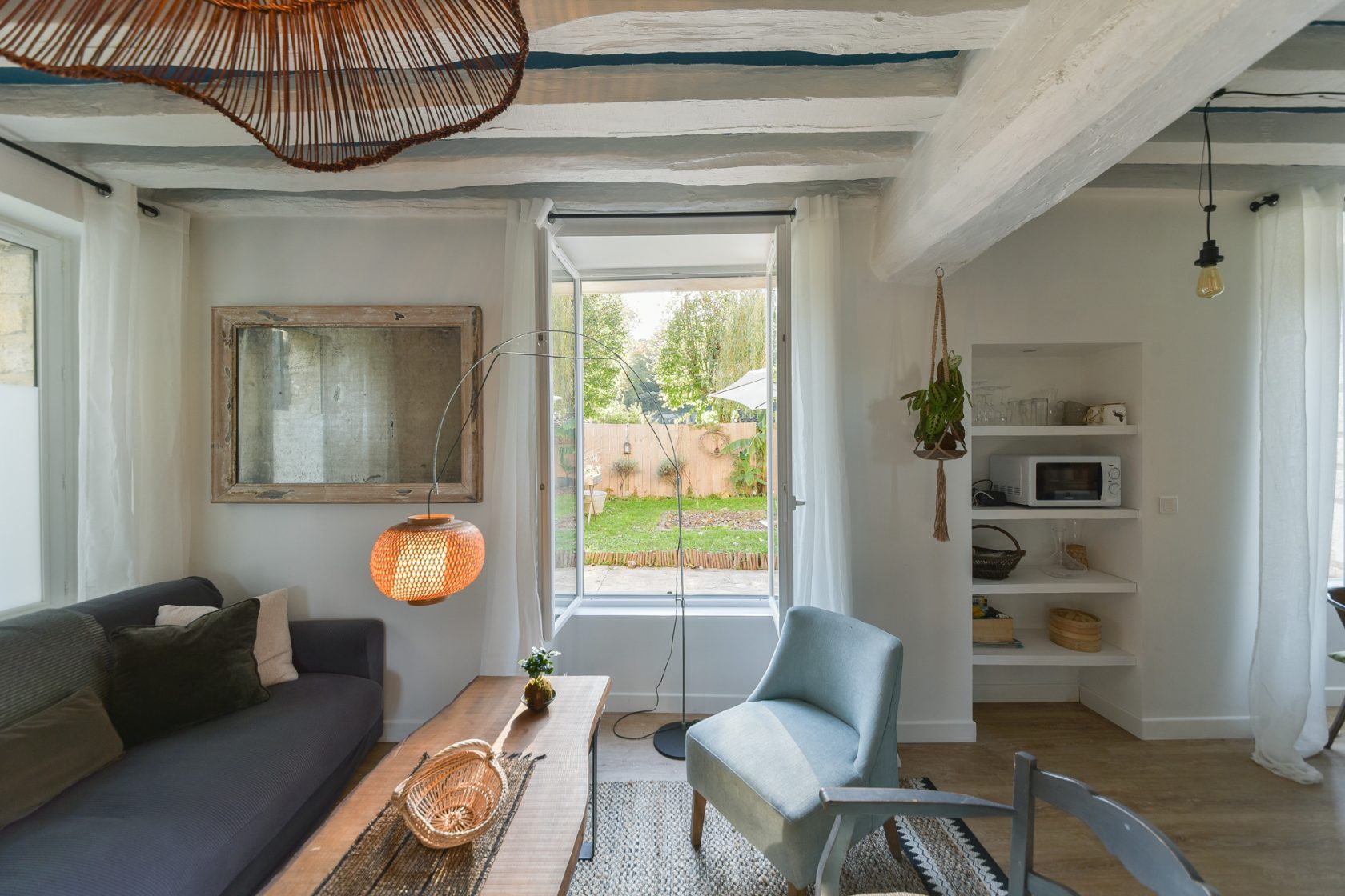 Le Joyau vert  – Appartement avec jardin privé dans un ancien relais de voyageurs.