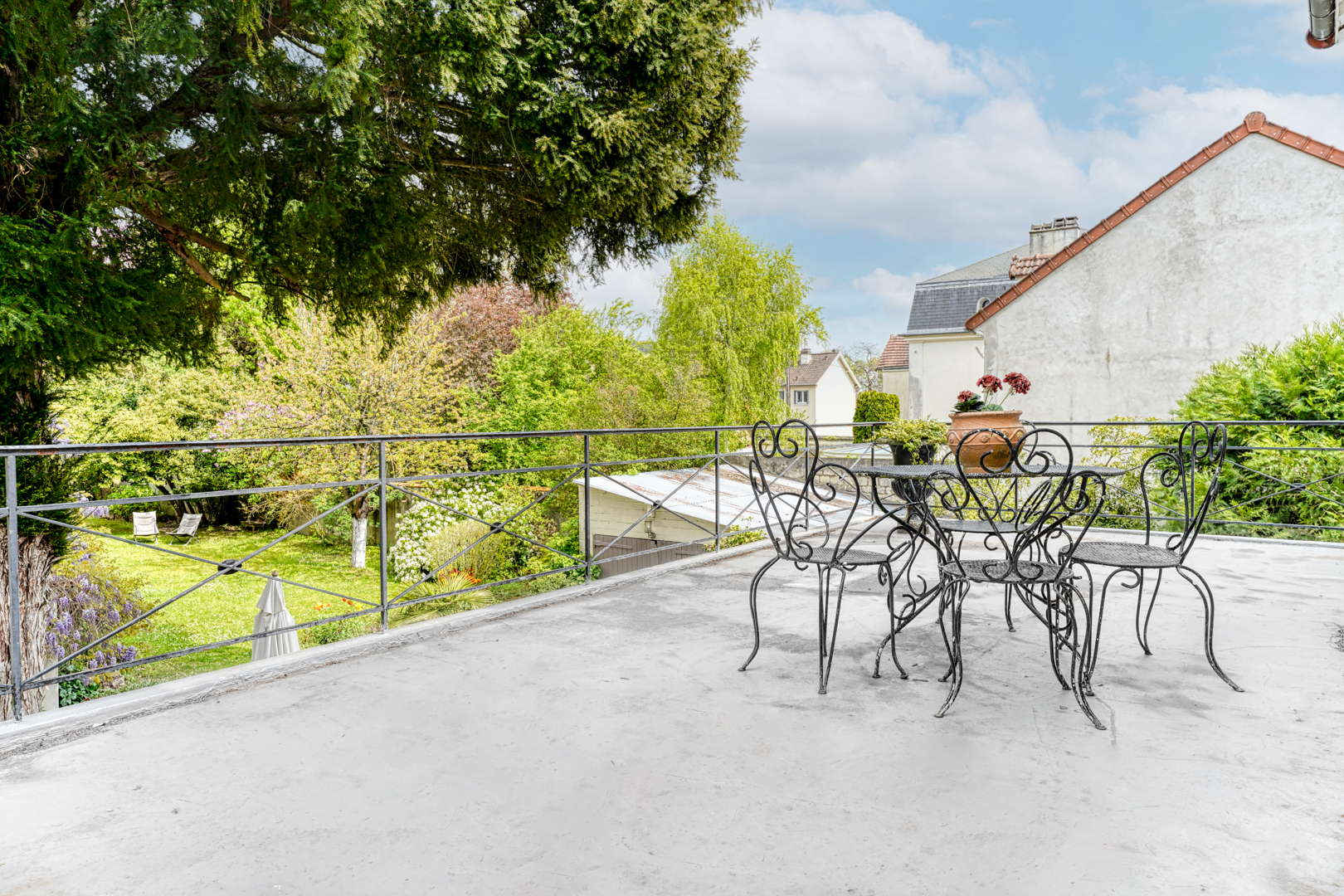 Maison Bourgeoise  – Un Air de Campagne