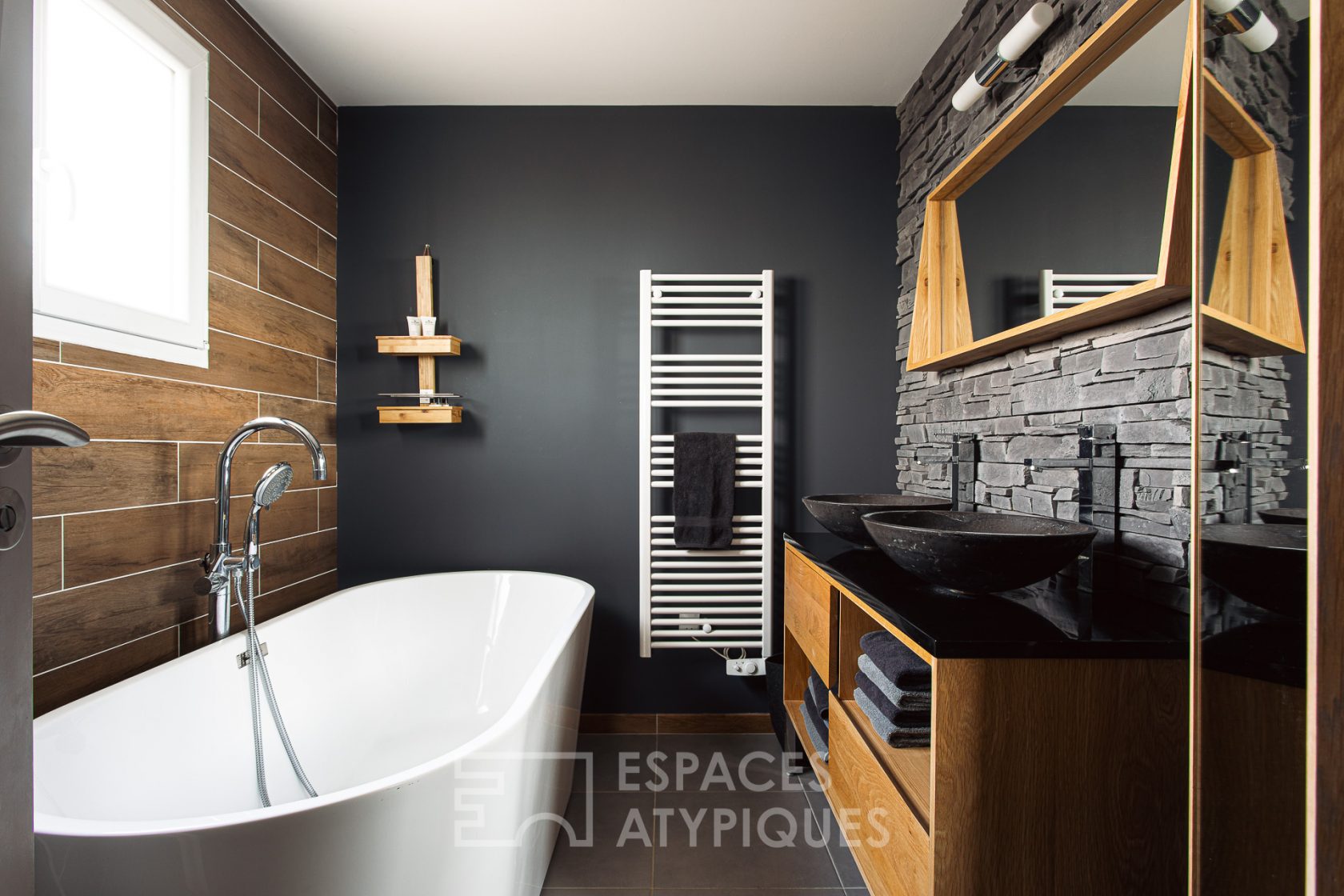 Contemporaine avec piscine