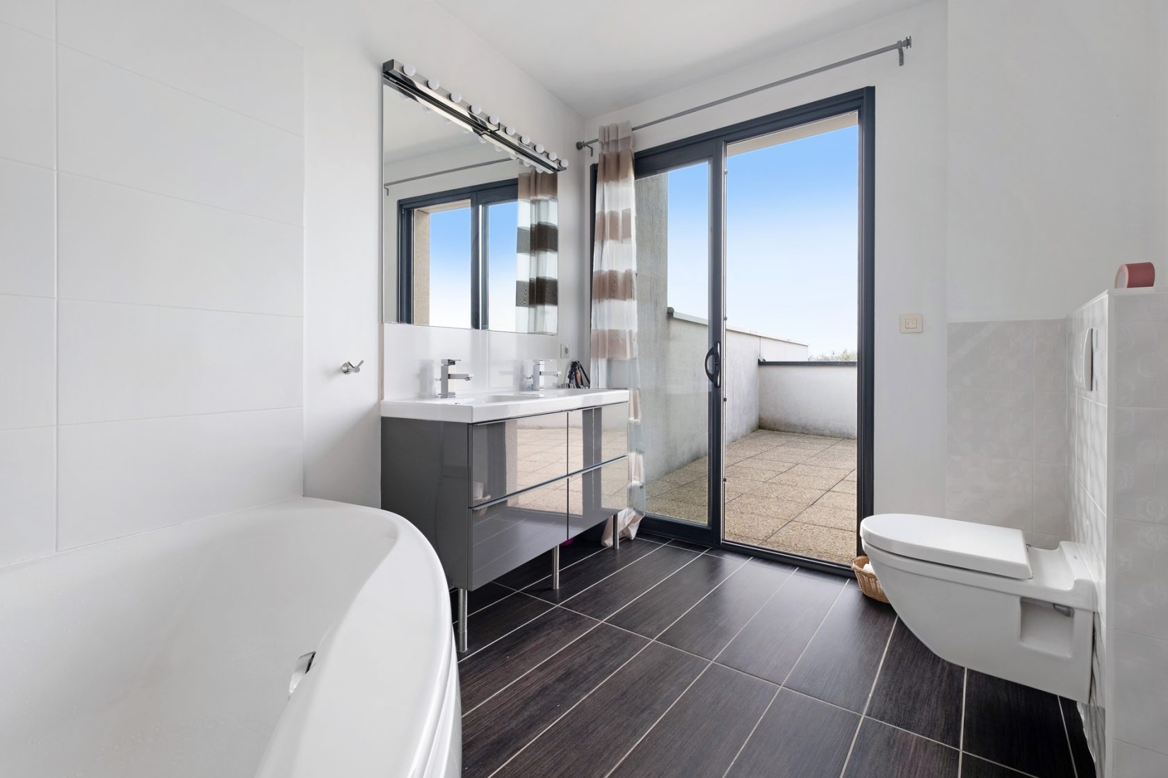 Maison d’architecte avec piscine