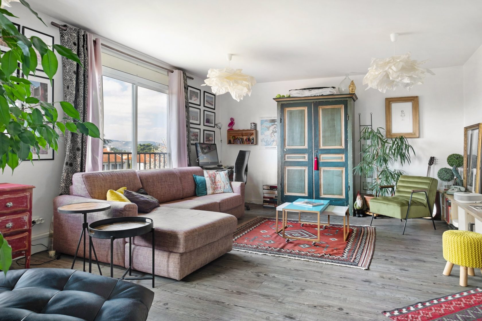 Renovated apartment with elevator