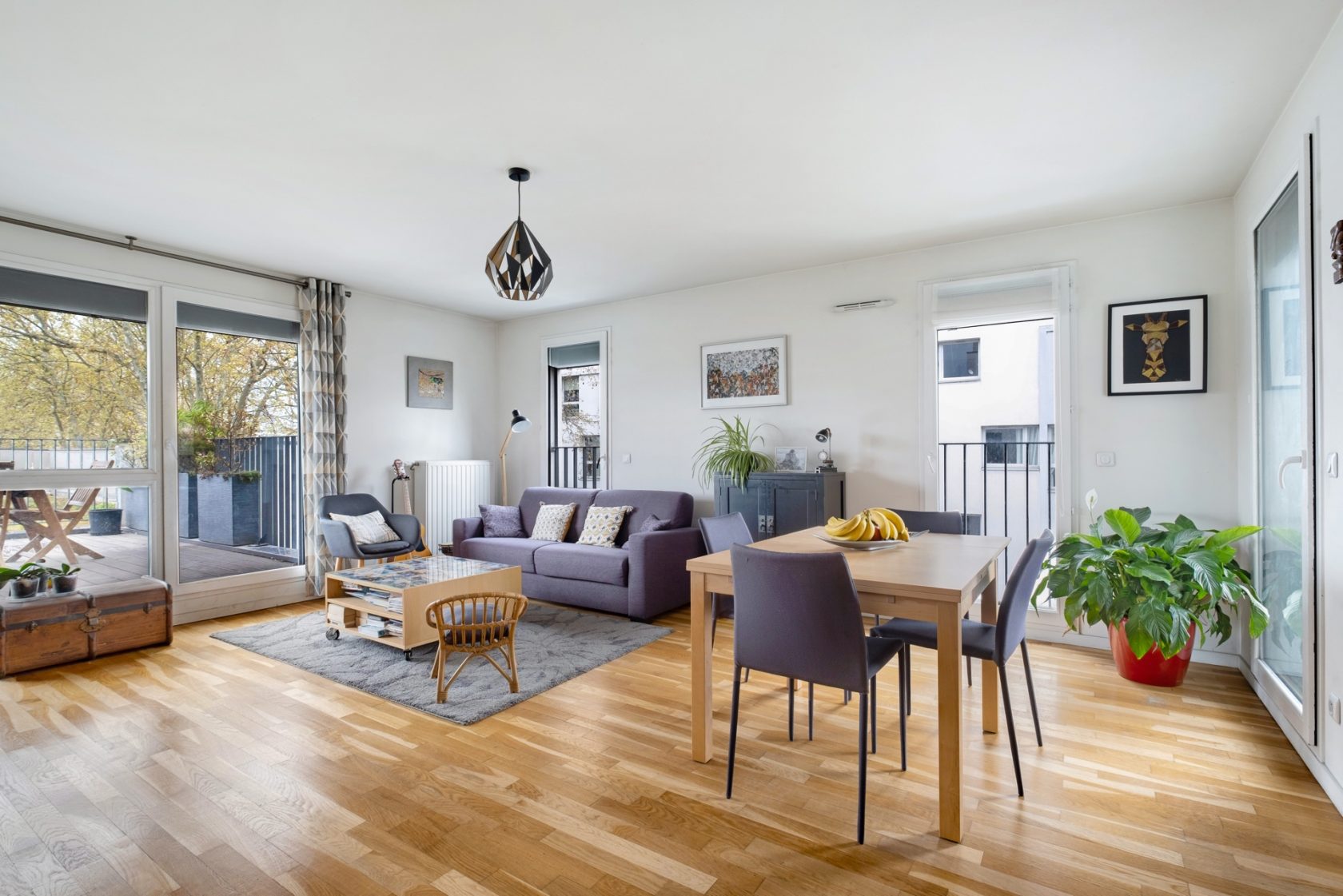 Appartement moderne avec terrasse au cœur de Montchat