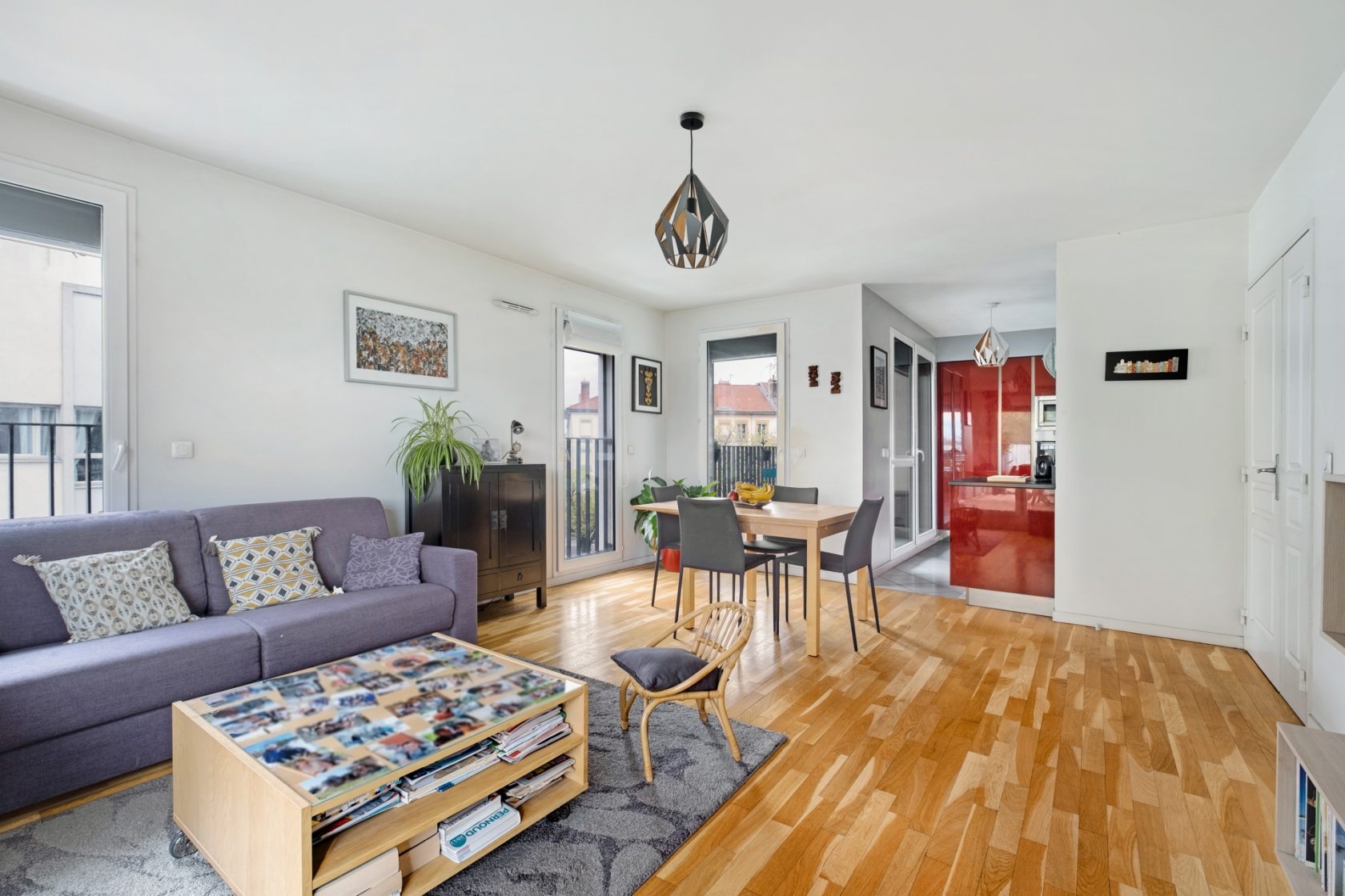 Appartement moderne avec terrasse au cœur de Montchat