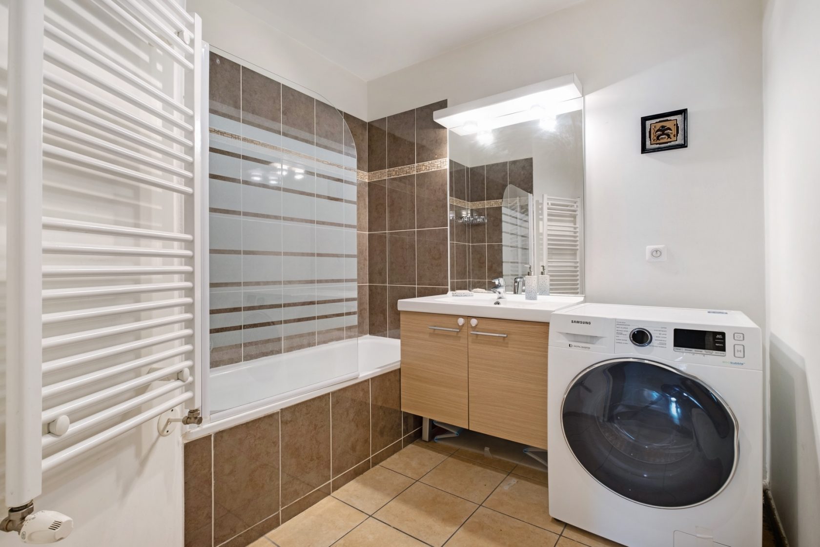 Appartement moderne avec terrasse au cœur de Montchat