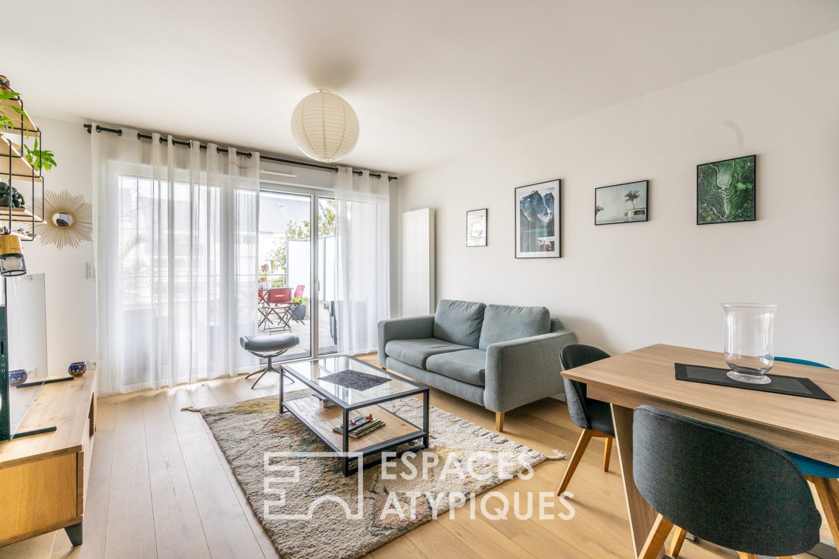 Appartement Contemporain en coeur de ville avec terrasse