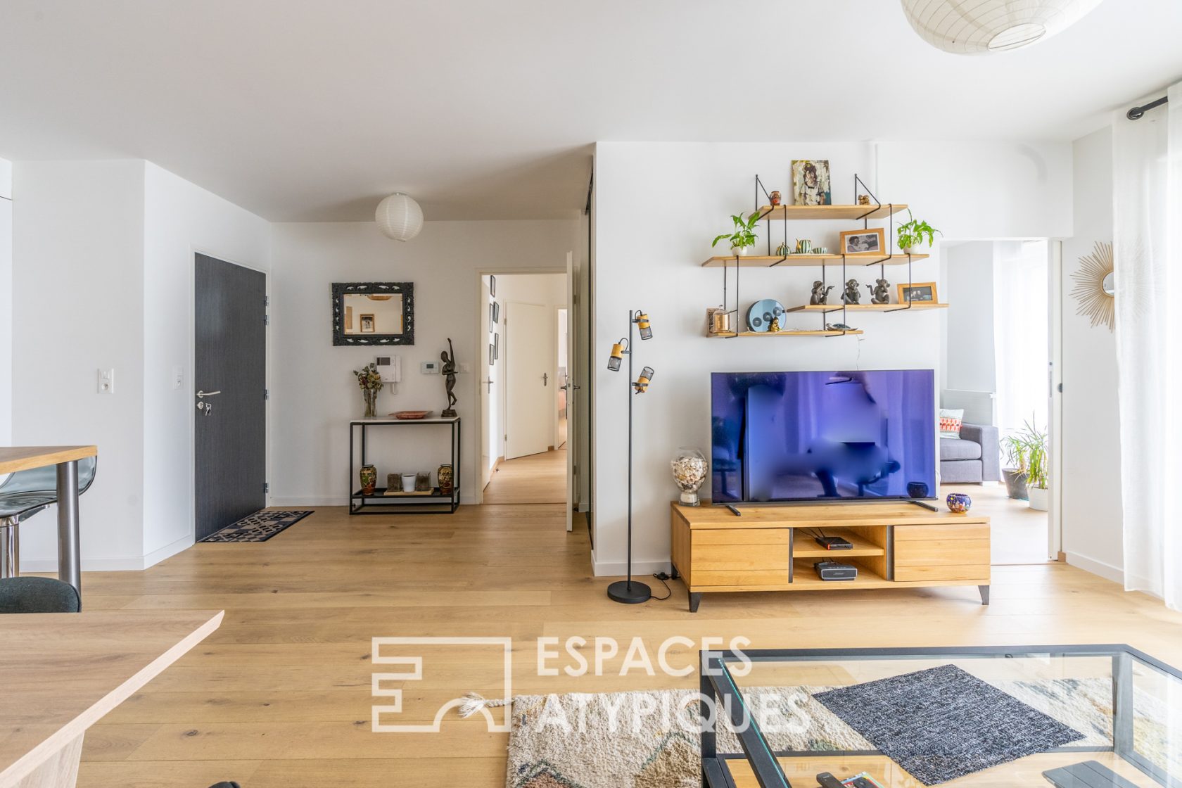 Appartement Contemporain en coeur de ville avec terrasse