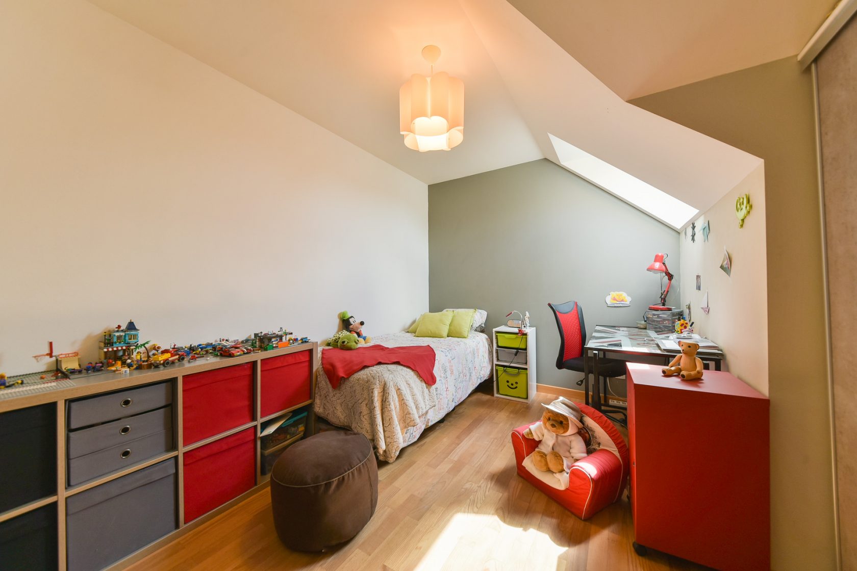 L’Urbaine Industrielle -Villa contemporaine à L’Isle Adam.
