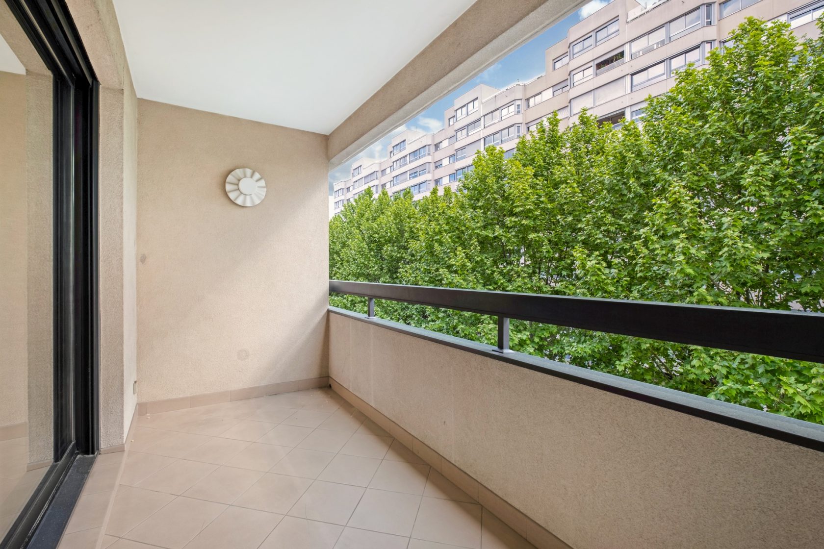 Renovated apartment with balcony