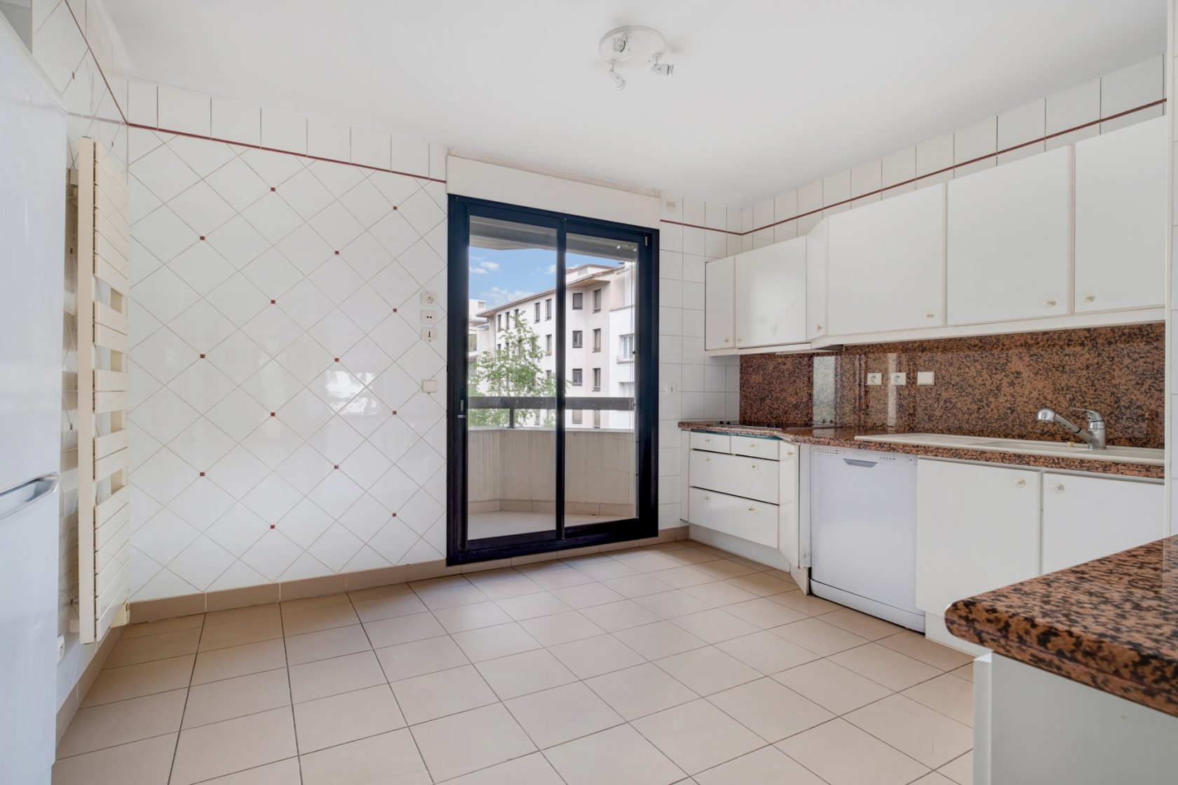 Renovated apartment with balcony