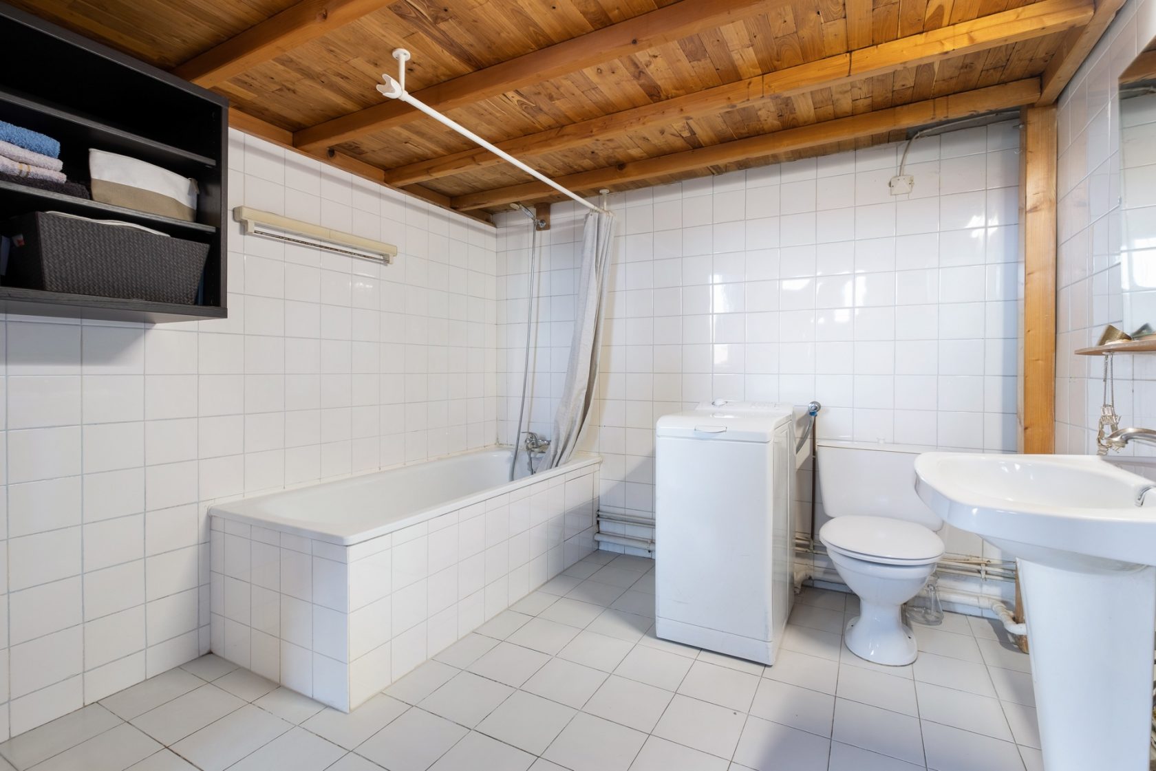 Duplex canut with elevator