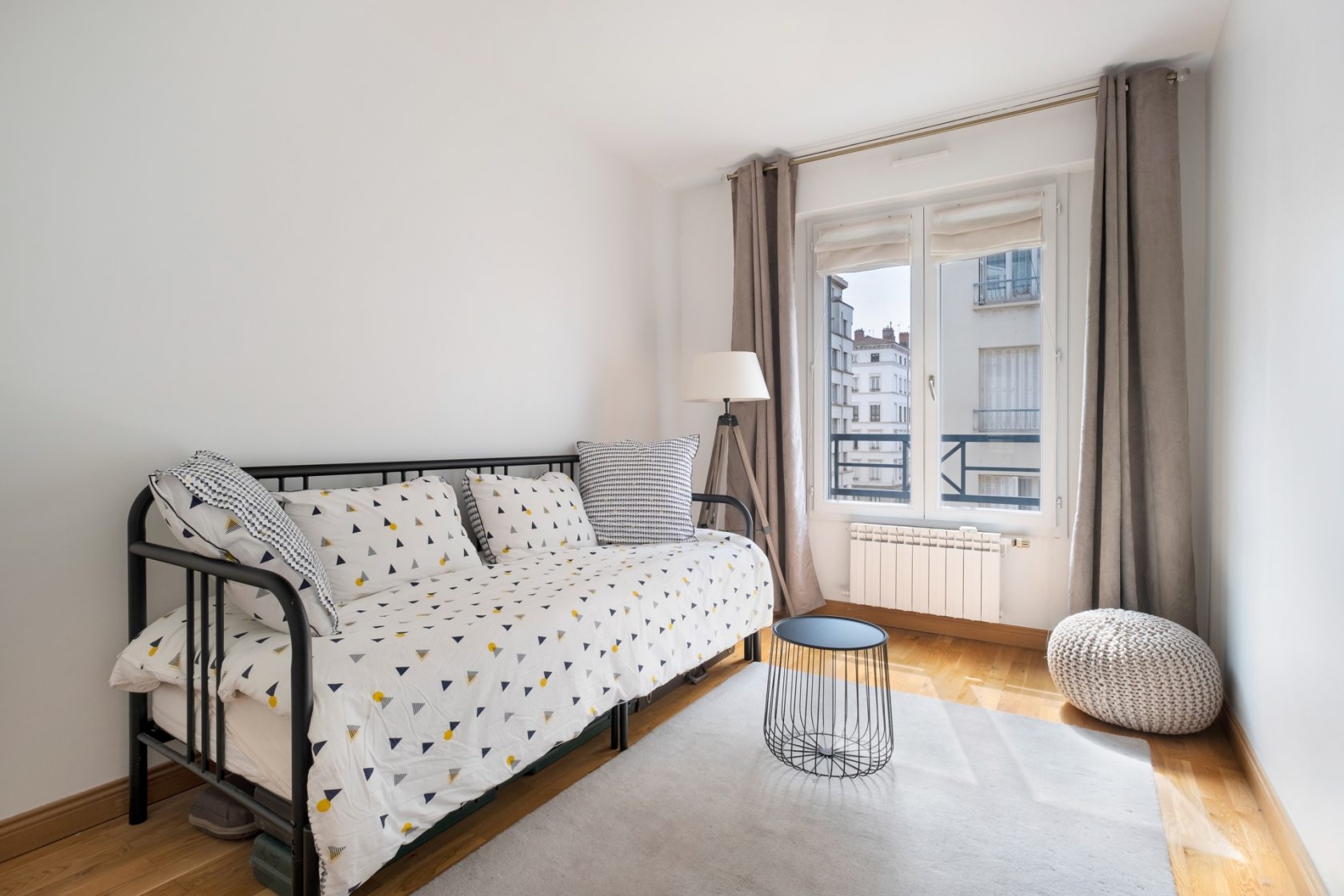 Appartement contemporain proche de la place Puvis de Chavanne