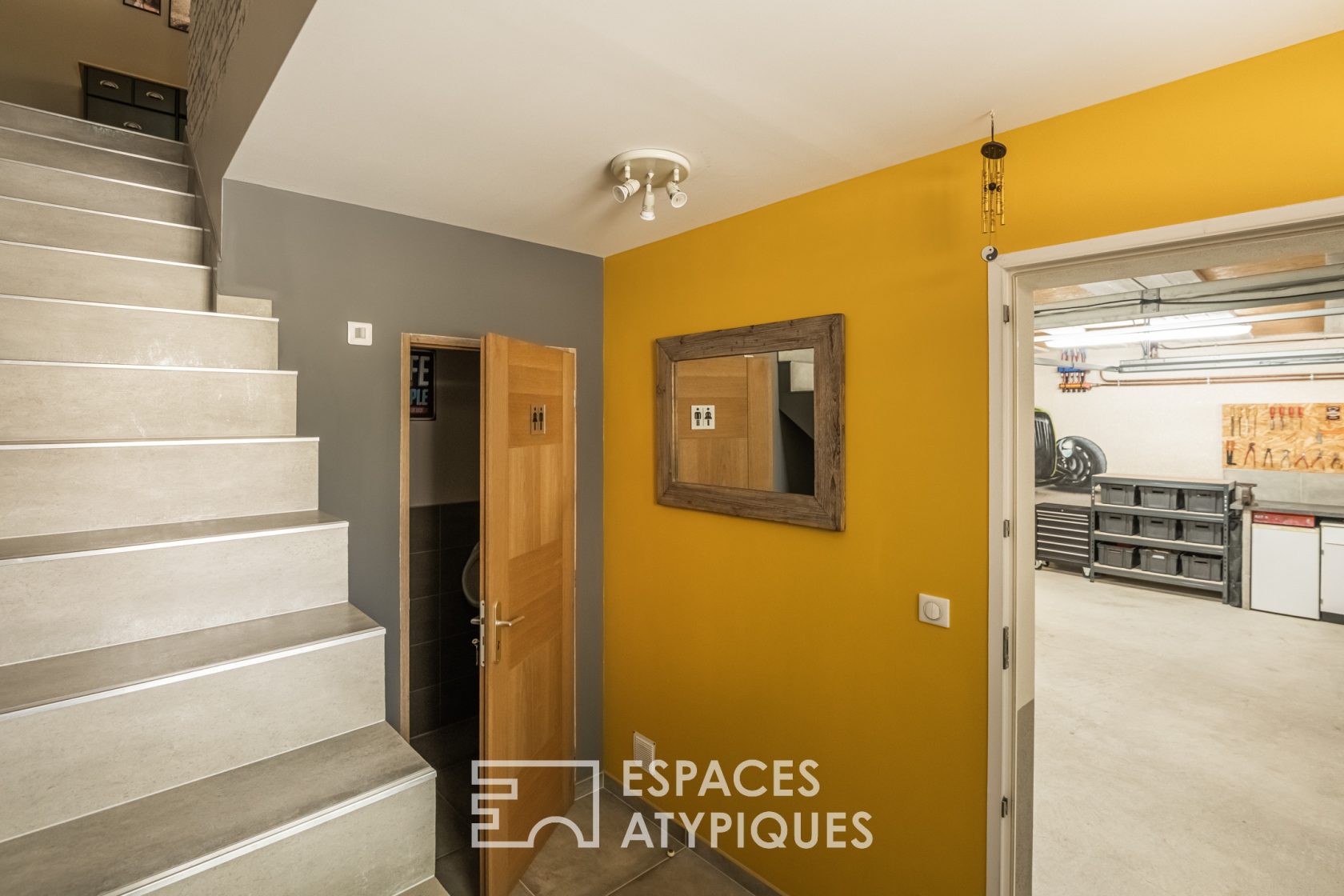 Old wine cellar completely renovated – Terrace – Garage