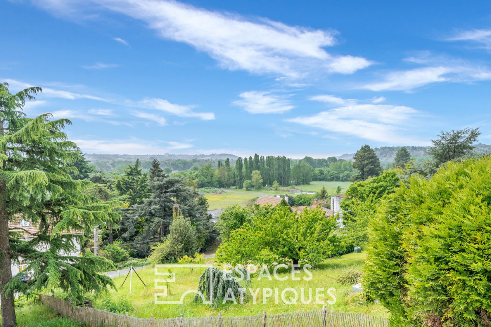Superbe maison avec vue unique sur les bords de Loire