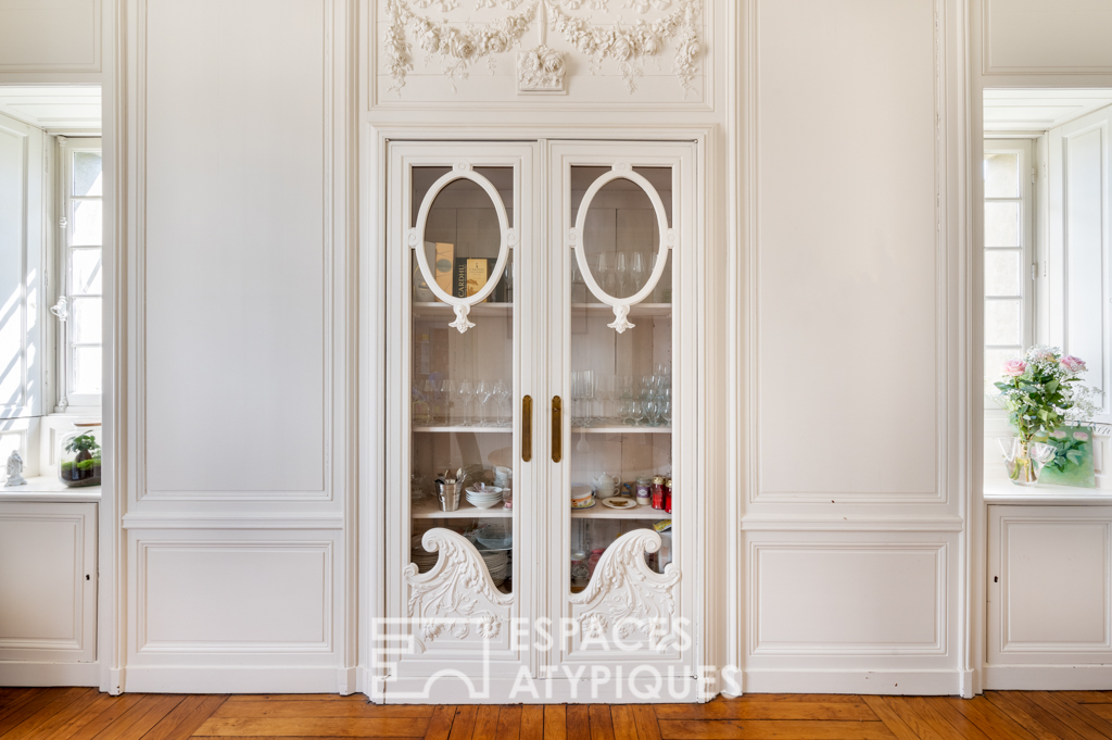 Appartement atypique au coeur du triangle d’or.