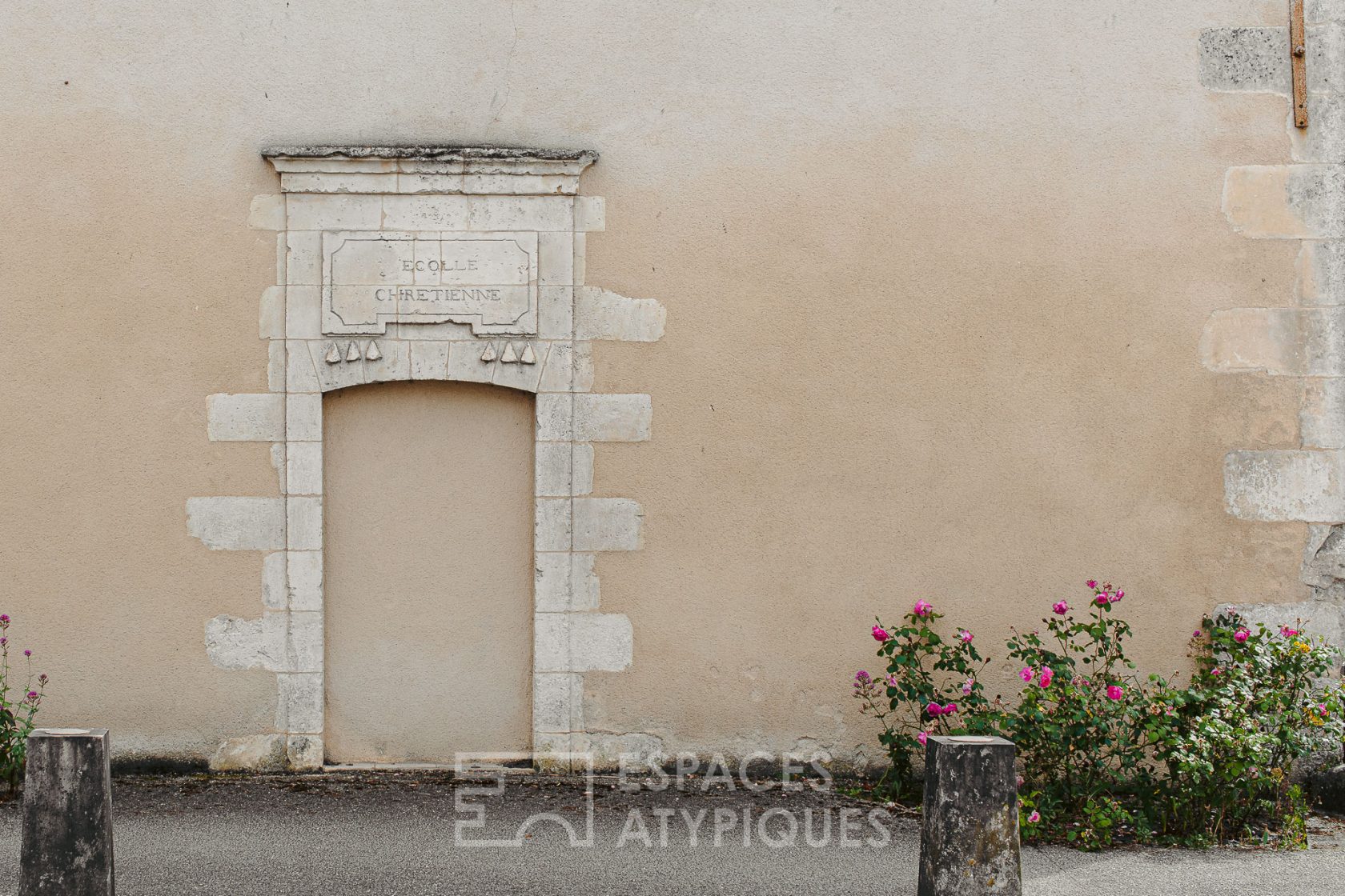 Ancienne école chrétienne en coeur de bourg