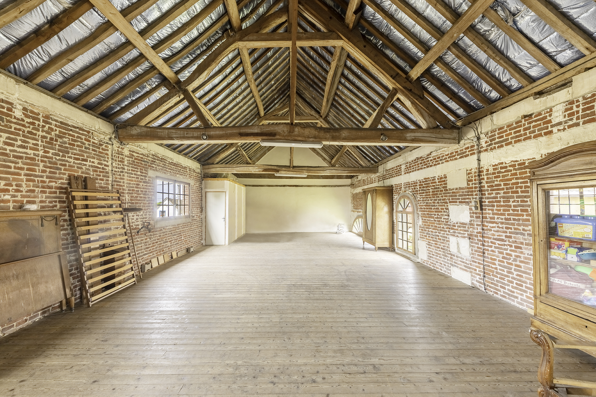 Corps de Ferme avec jardin et salle de réception