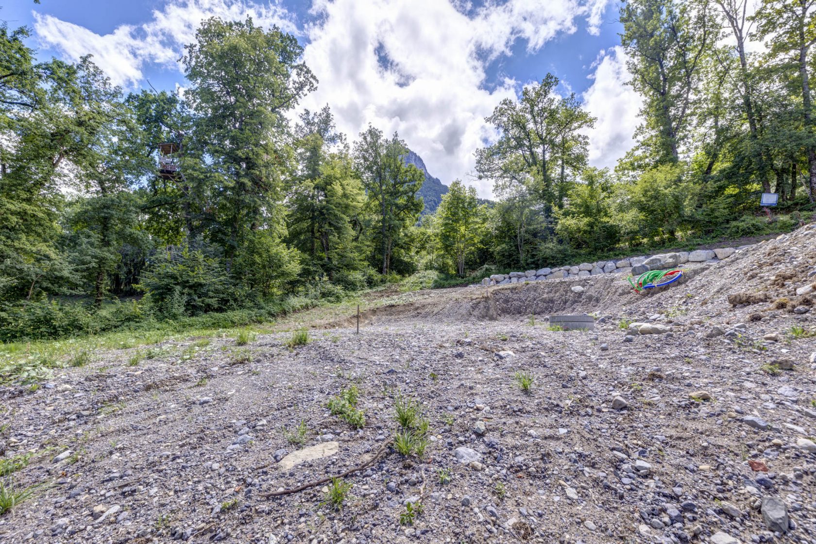 Terrain viabilisé à bâtir avec vue lac