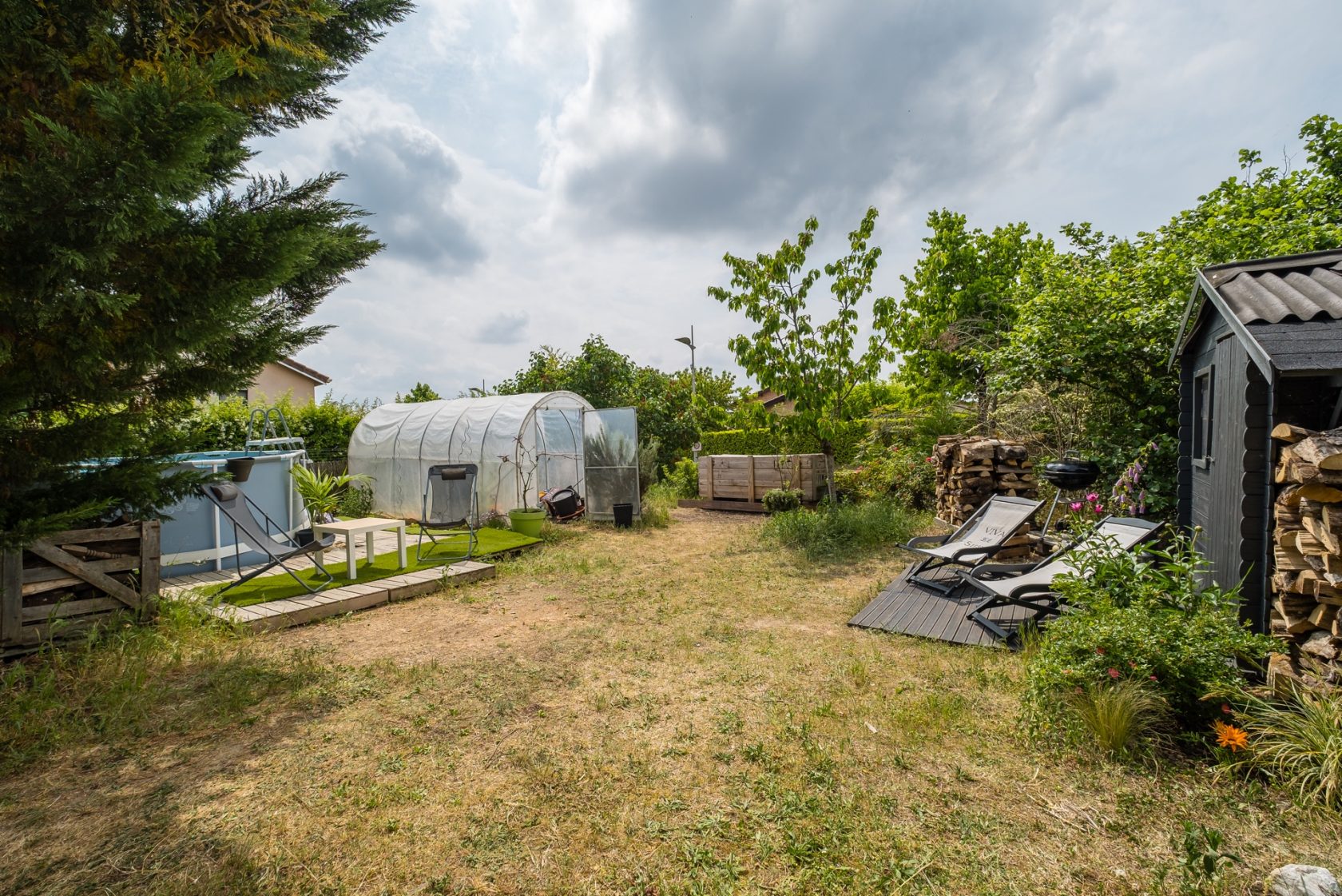 Renovated house with garden